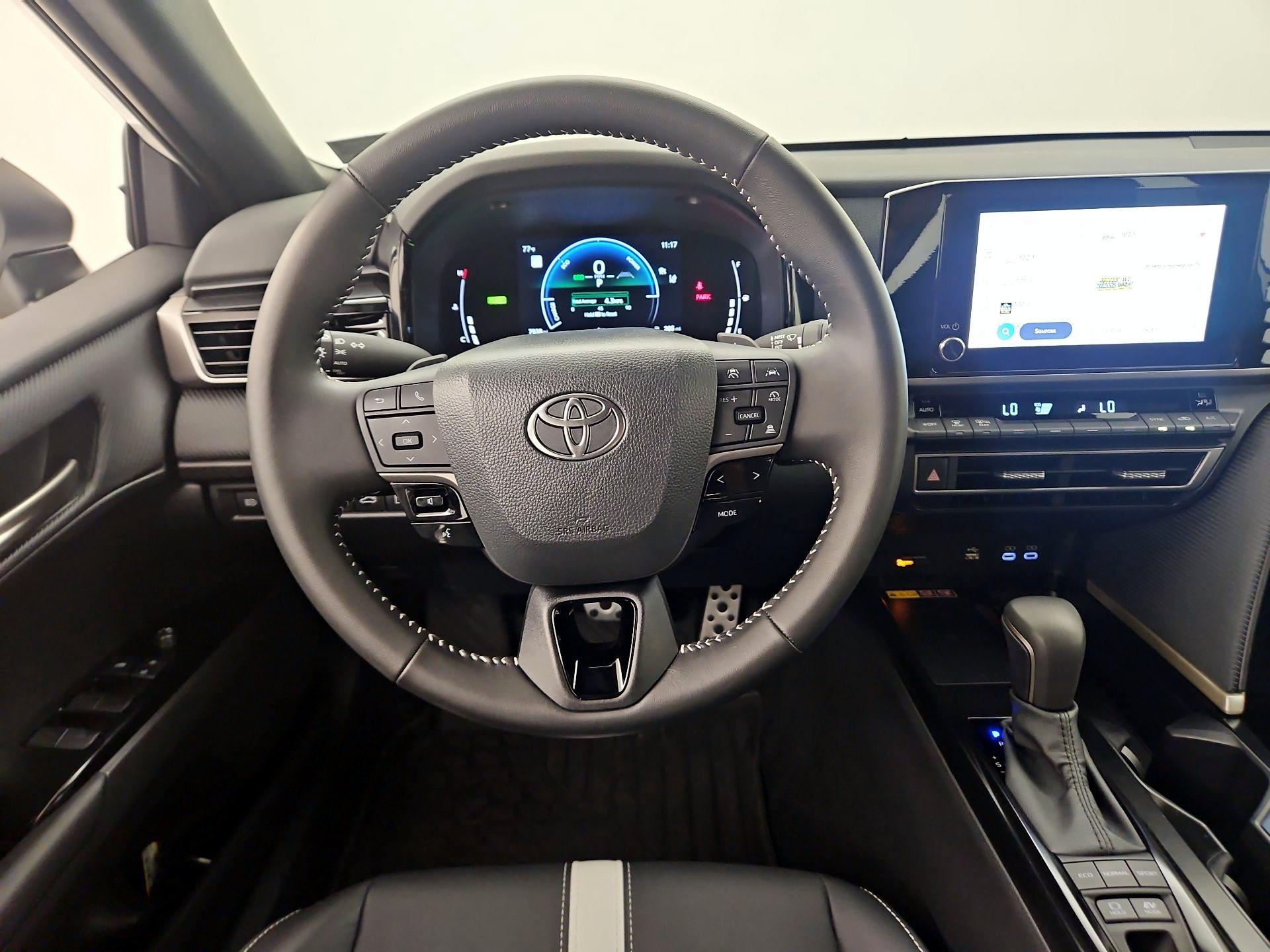 Thumbnail: 2026 Toyota Camry - 10