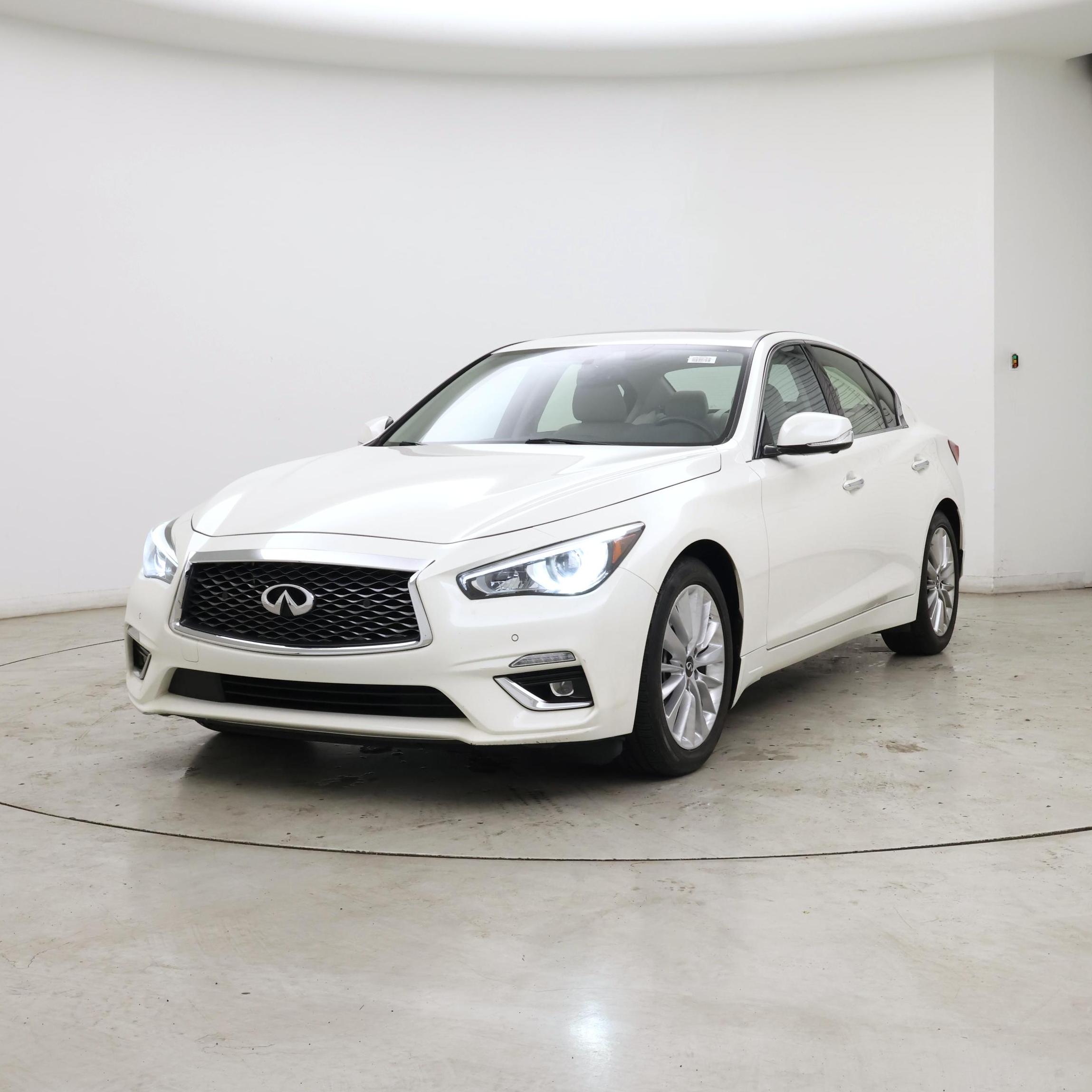 Thumbnail: 2021 INFINITI Q50 - 4