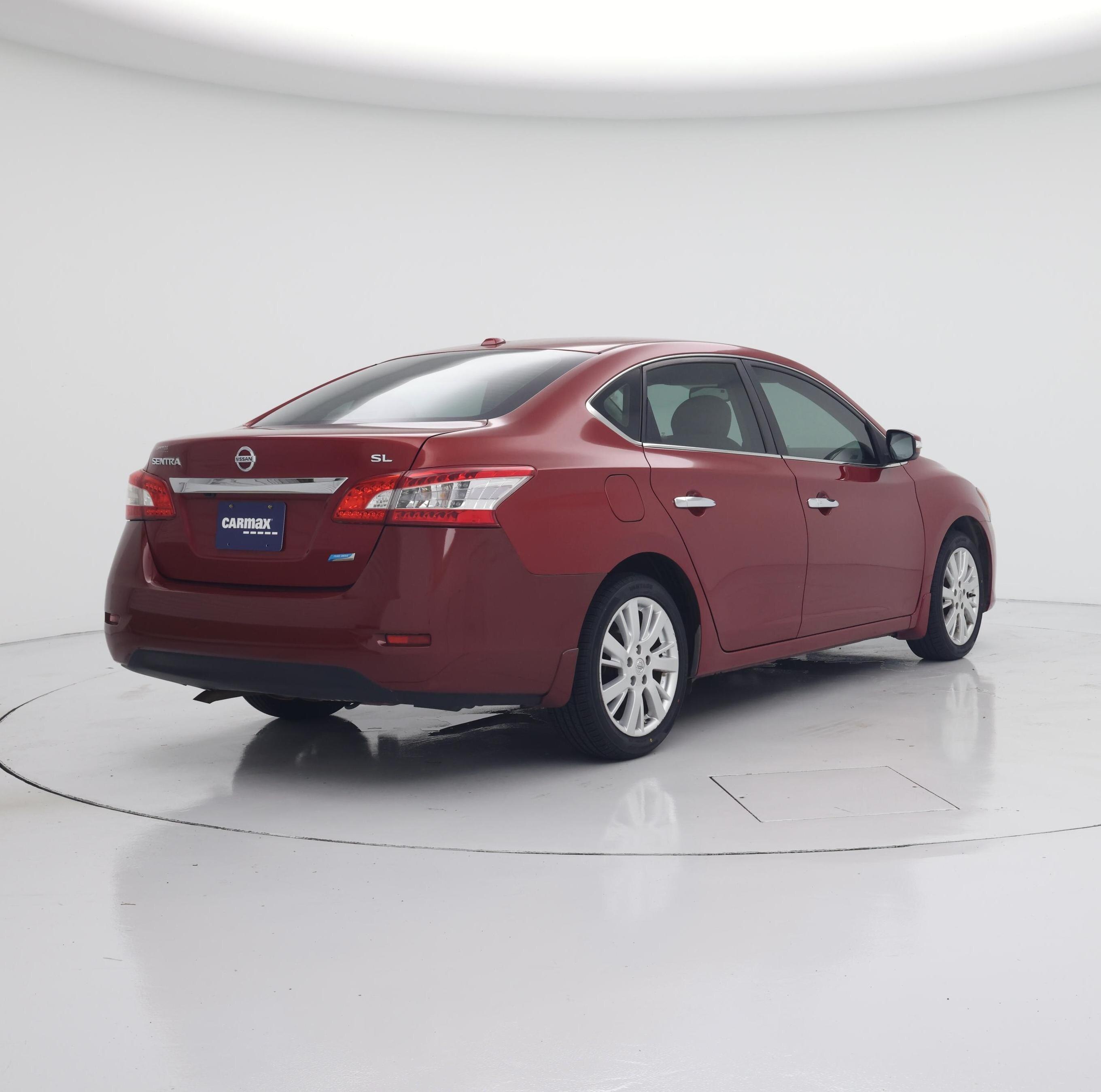 Thumbnail: 2014 Nissan Sentra - 8