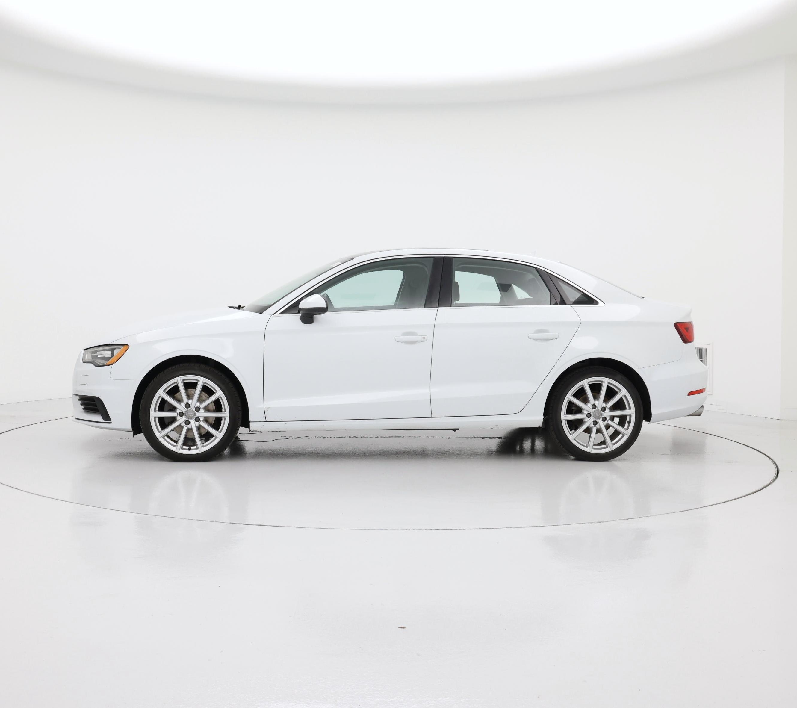 Thumbnail: 2015 Audi A3 - 3