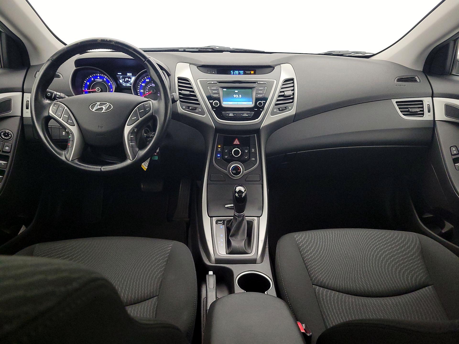 Thumbnail: 2015 Hyundai Elantra - 9