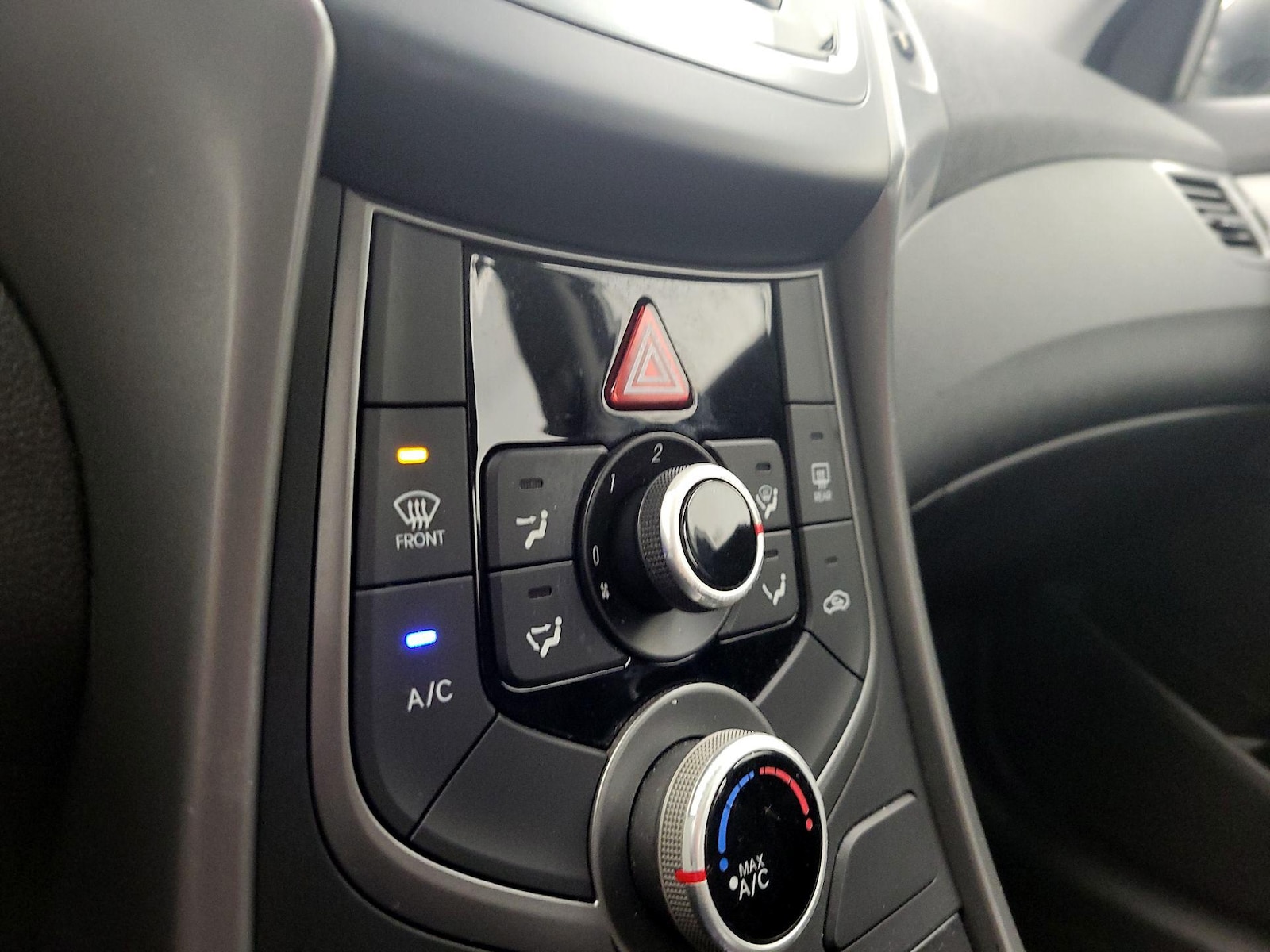 2015 Hyundai Elantra SE - Photo 17