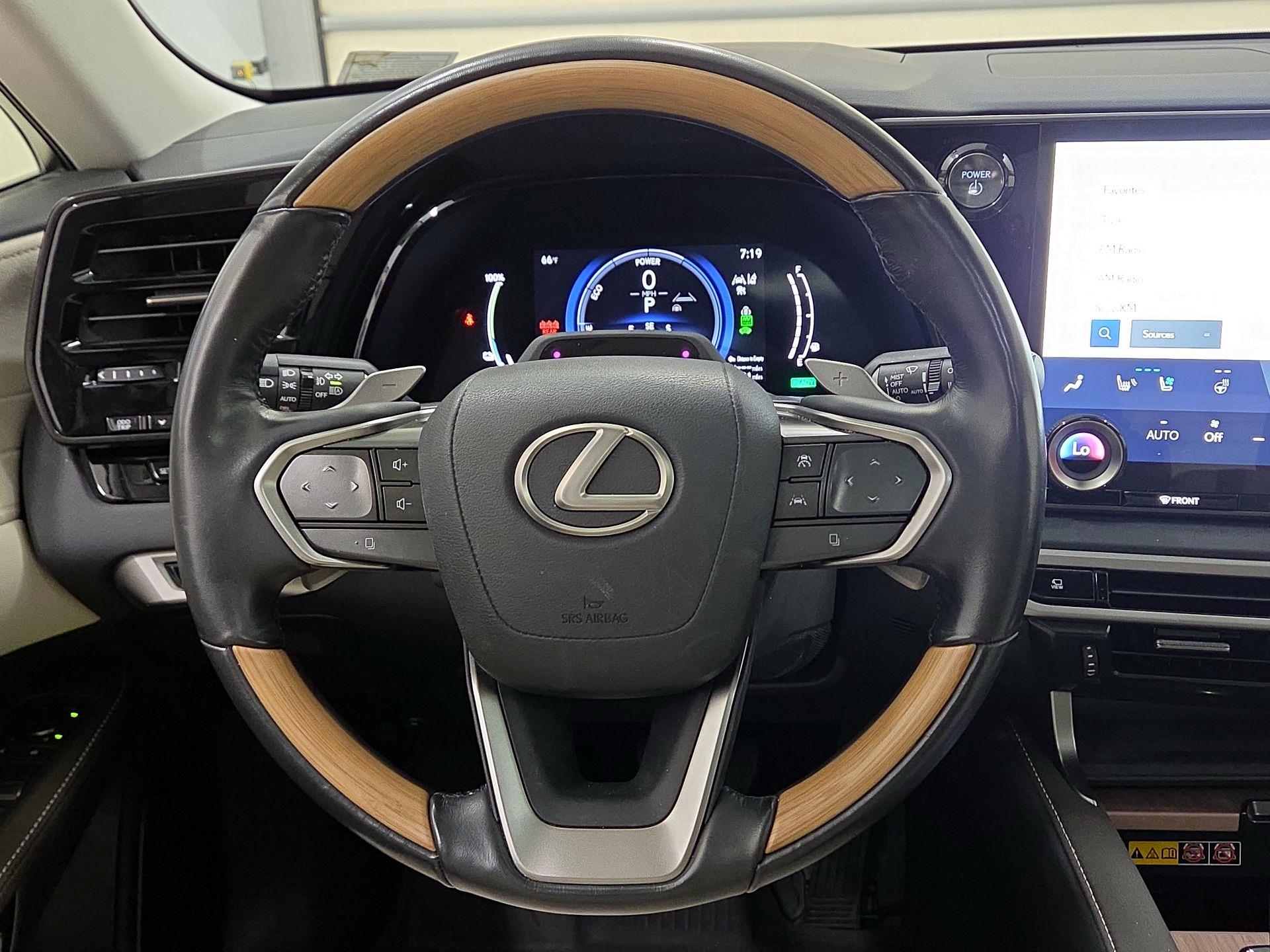 Thumbnail: 2024 Lexus RX - 10