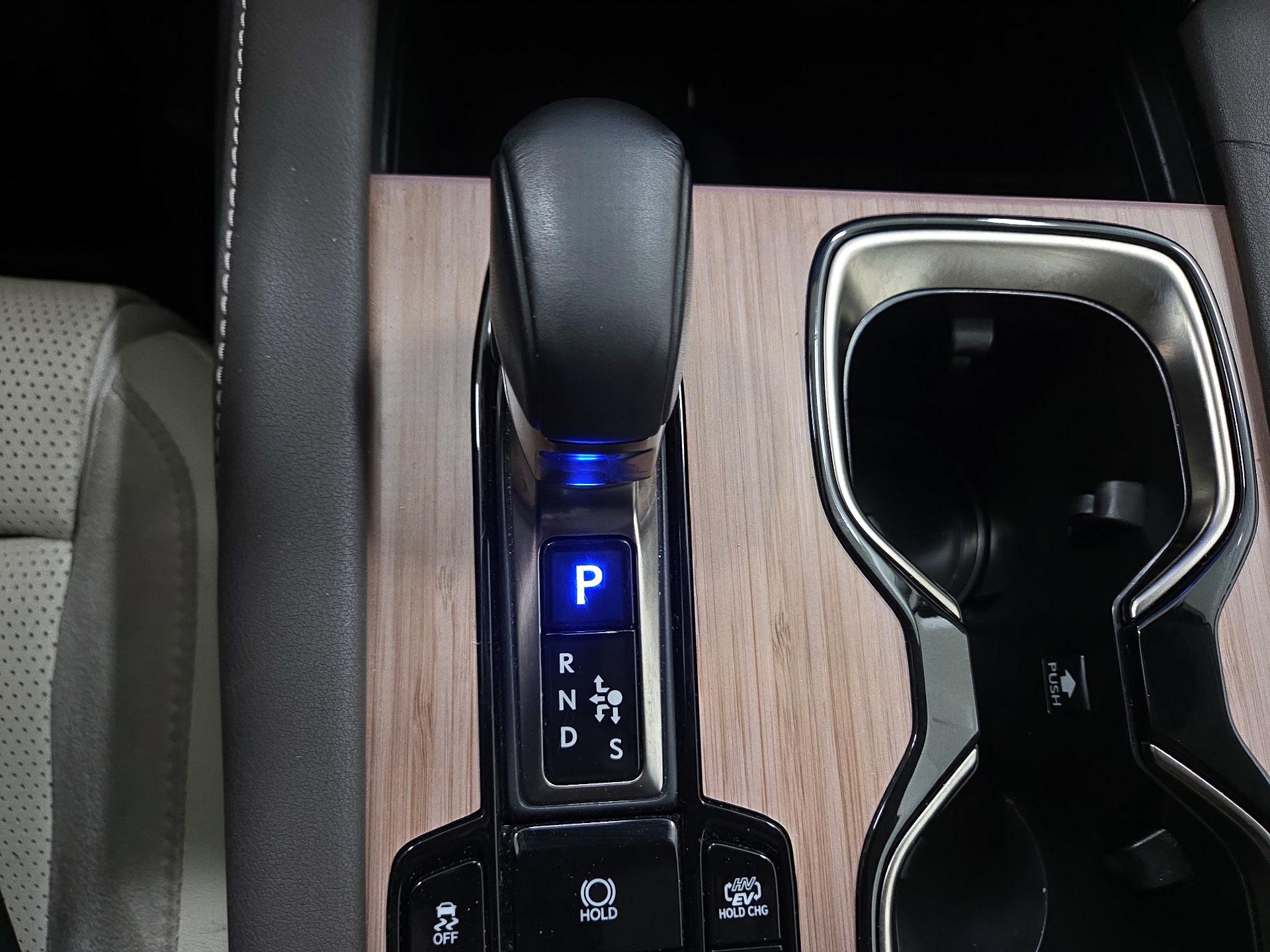 Thumbnail: 2024 Lexus RX - 17
