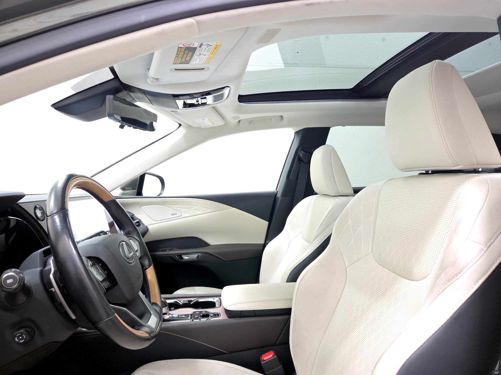 Thumbnail: 2024 Lexus RX - 19