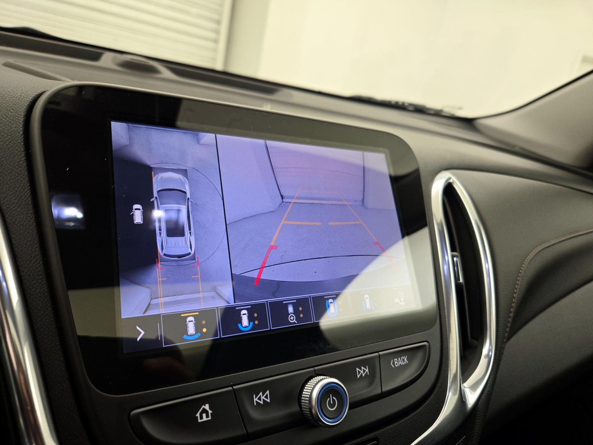 Thumbnail: 2019 Chevrolet Equinox - 15