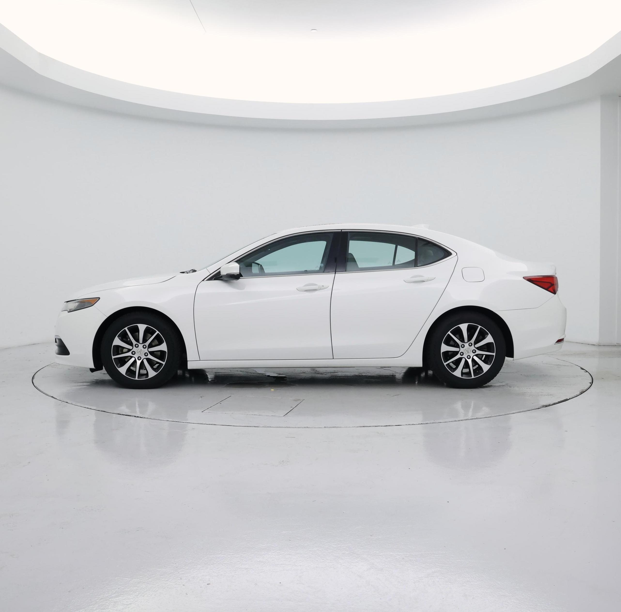 Thumbnail: 2016 Acura TLX - 3