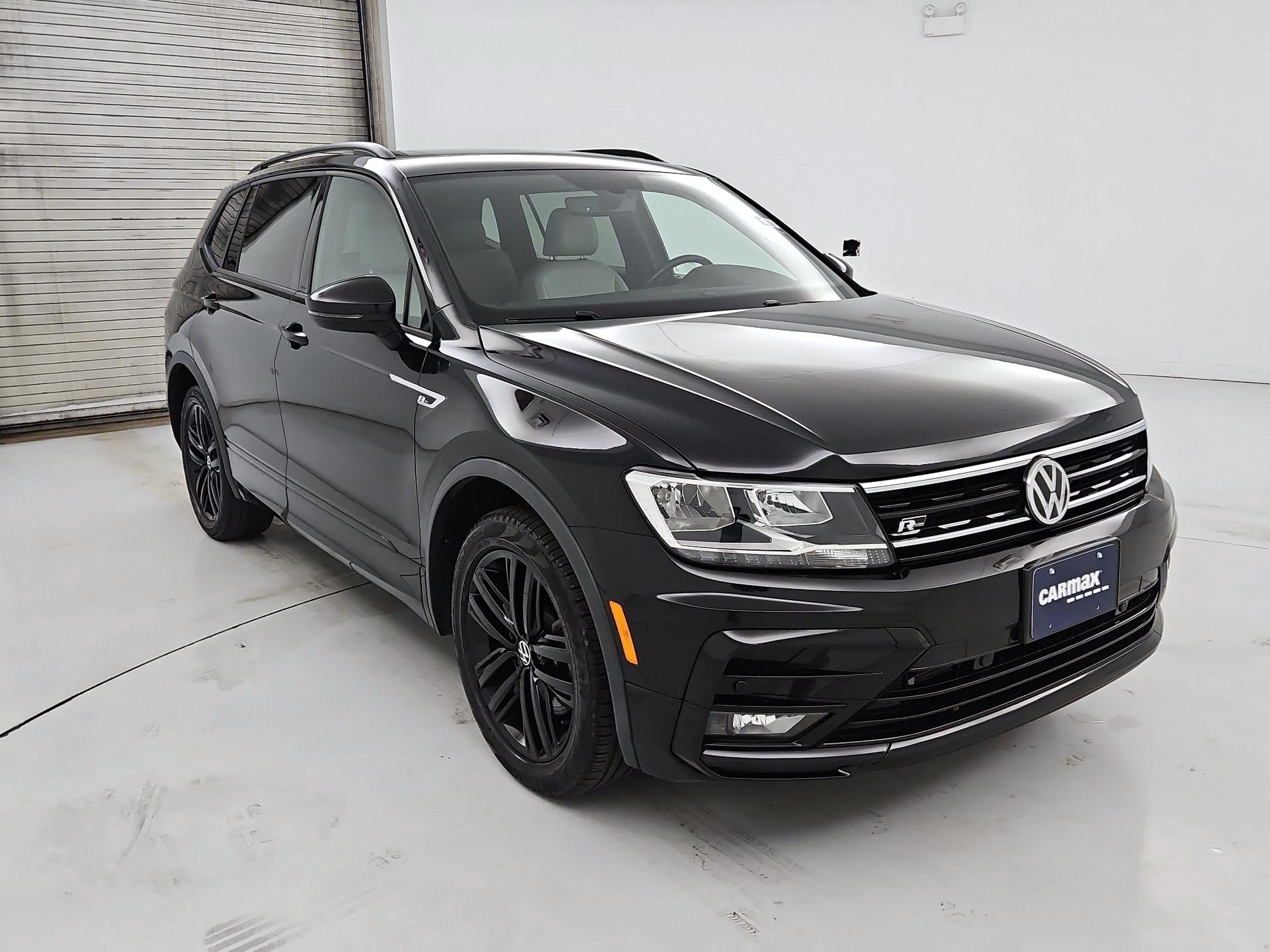 Thumbnail: 2021 Volkswagen Tiguan - 1