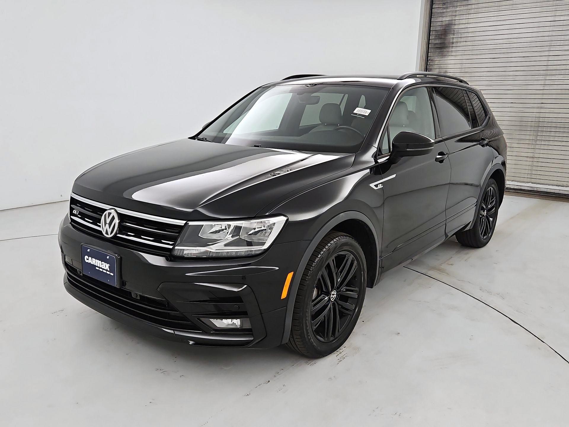 Thumbnail: 2021 Volkswagen Tiguan - 3