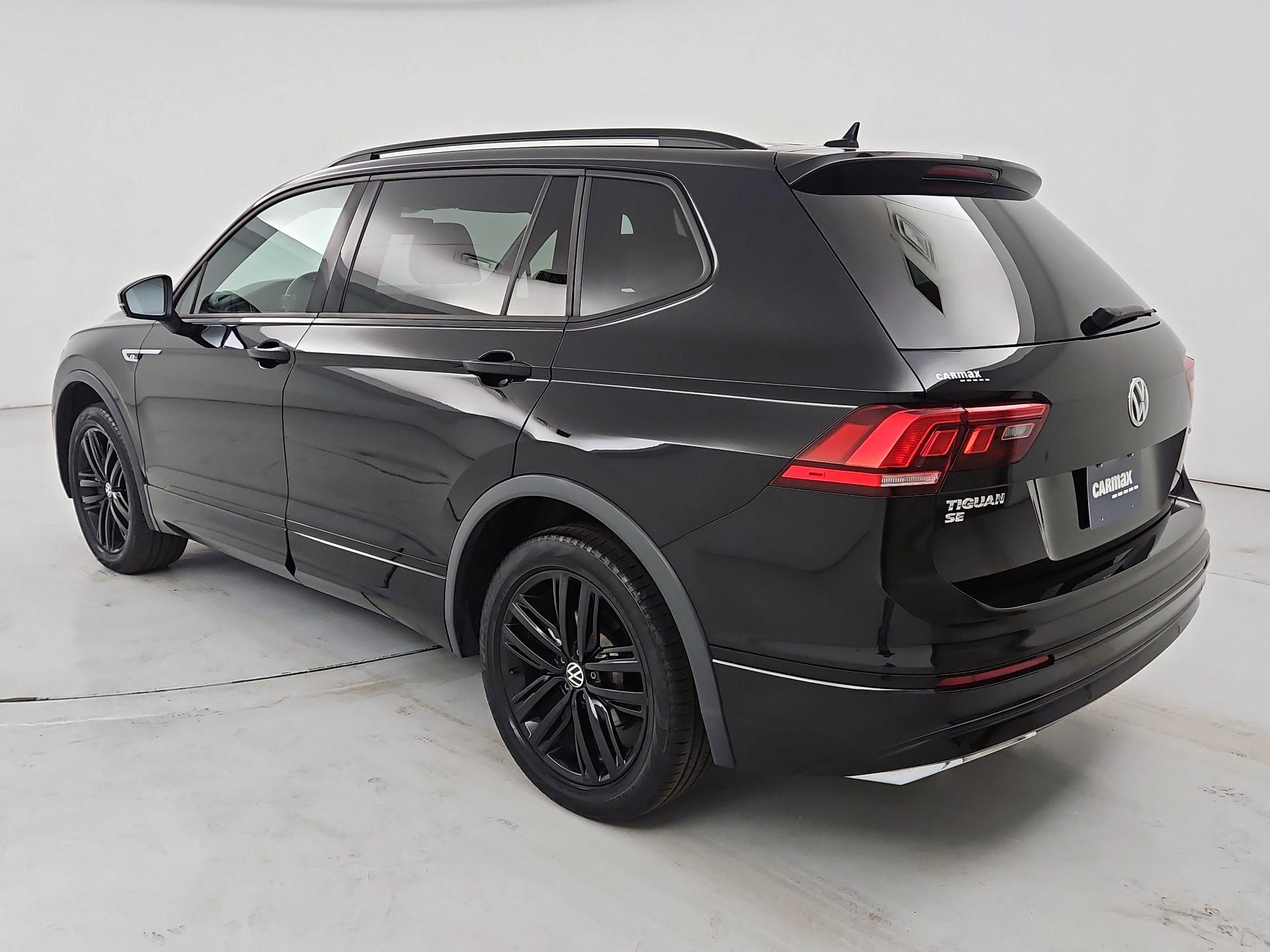 Thumbnail: 2021 Volkswagen Tiguan - 7
