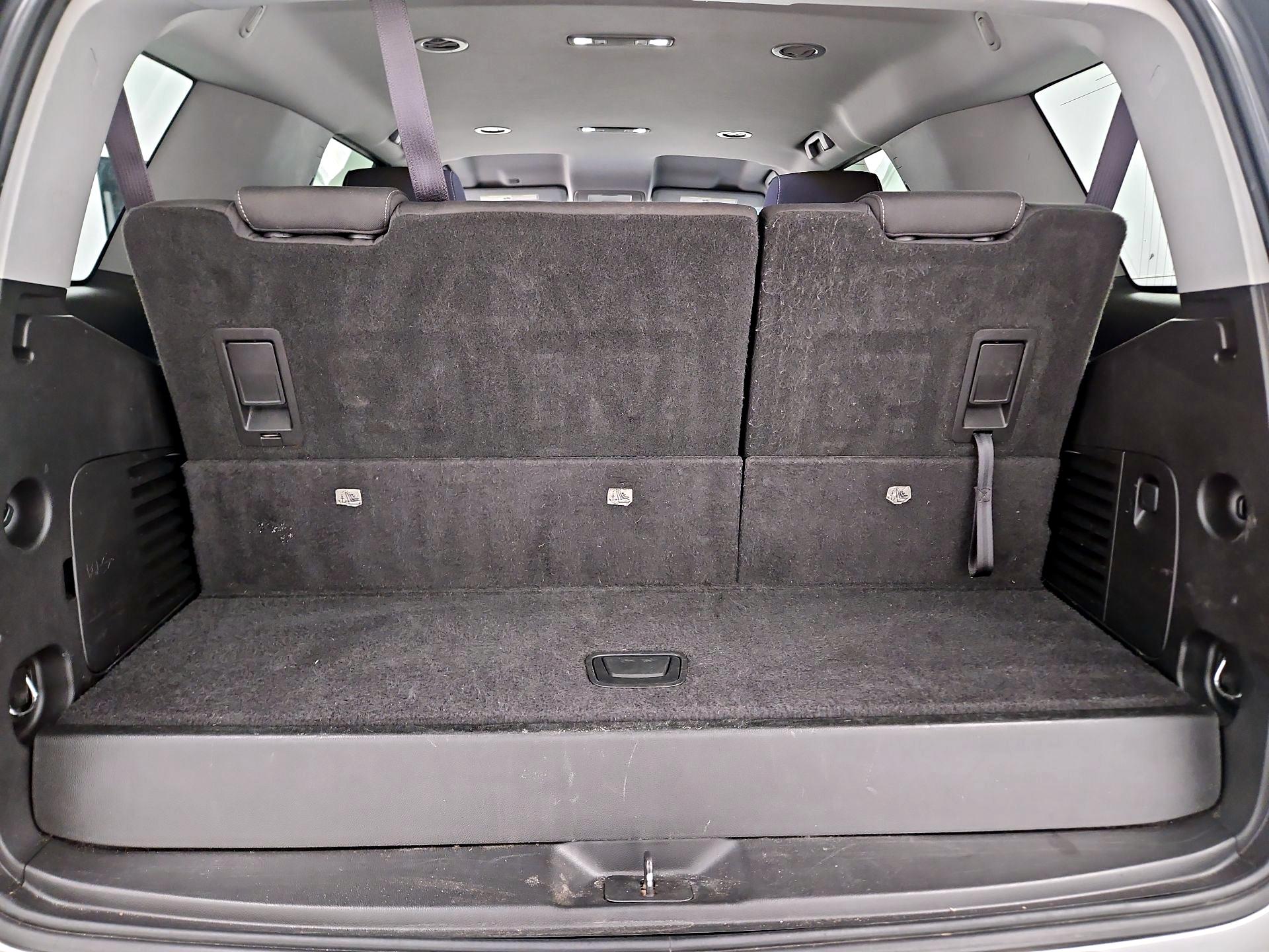 Thumbnail: 2016 Chevrolet Tahoe - 18