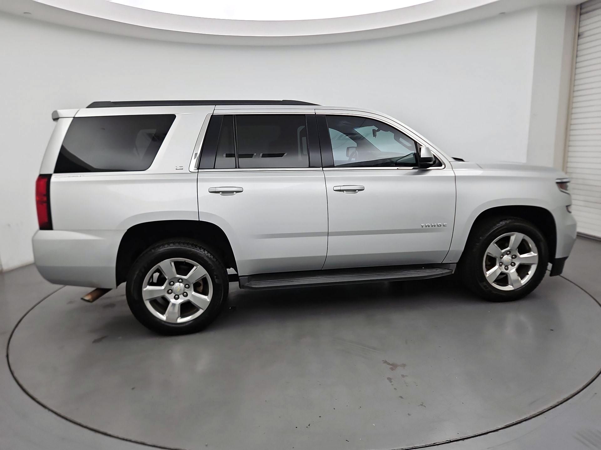 Thumbnail: 2016 Chevrolet Tahoe - 4