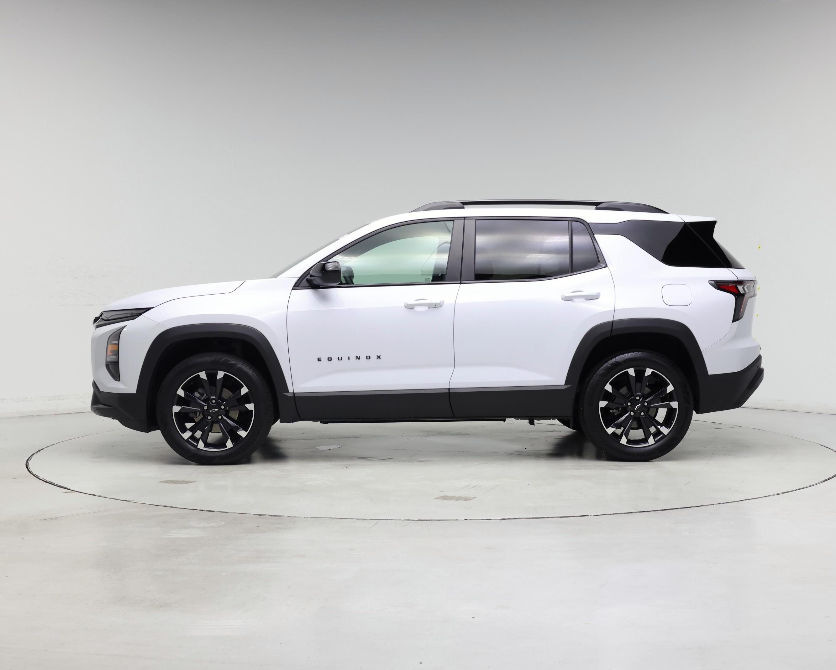 Thumbnail: 2026 Chevrolet Equinox - 3