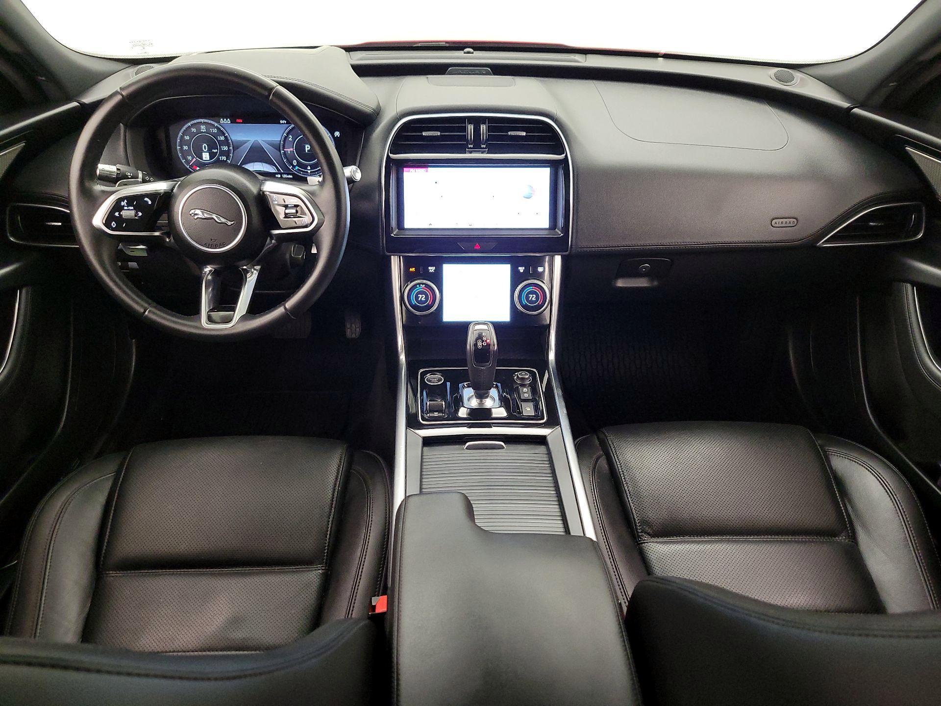 Thumbnail: 2020 Jaguar XE - 9