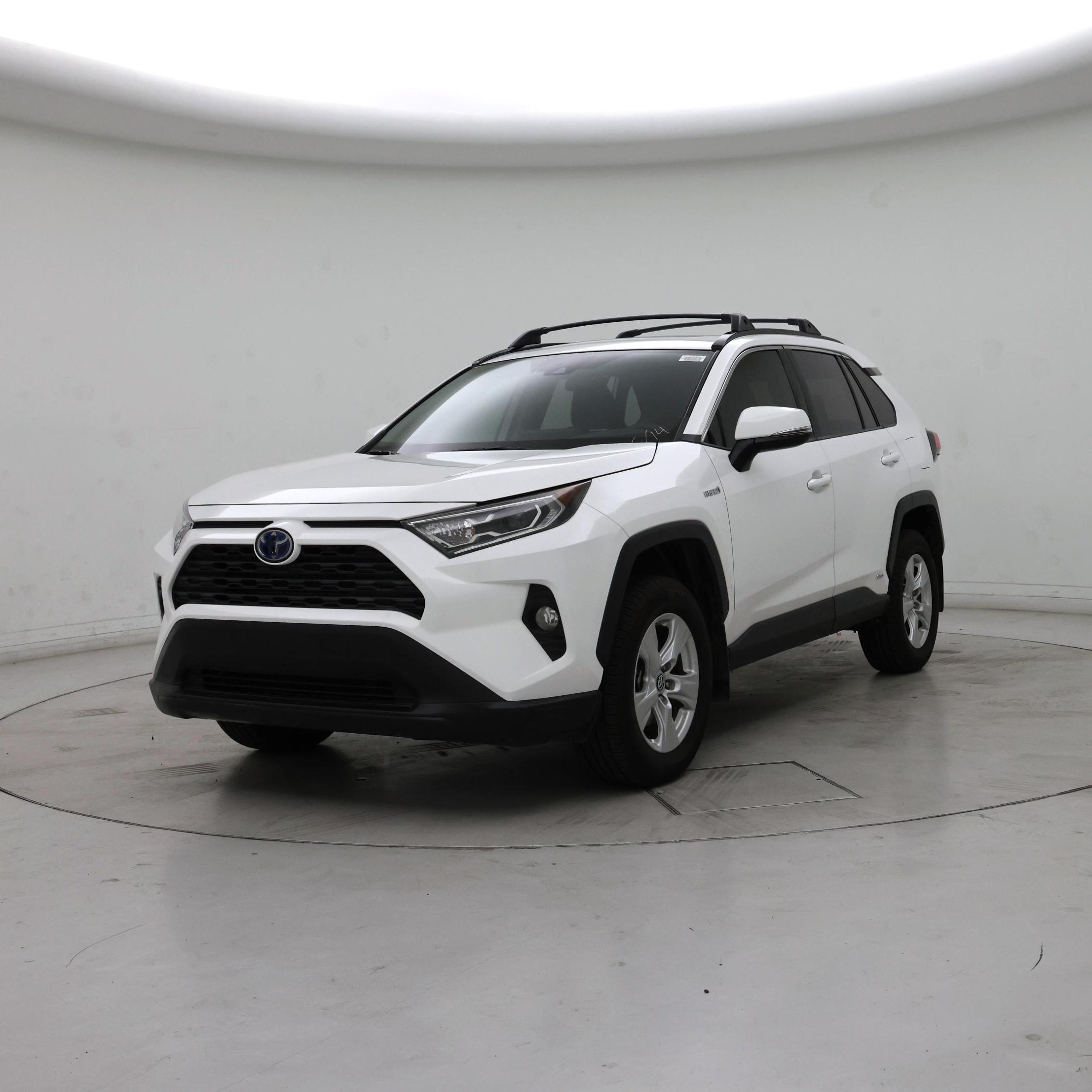 Thumbnail: 2019 Toyota RAV4 - 4
