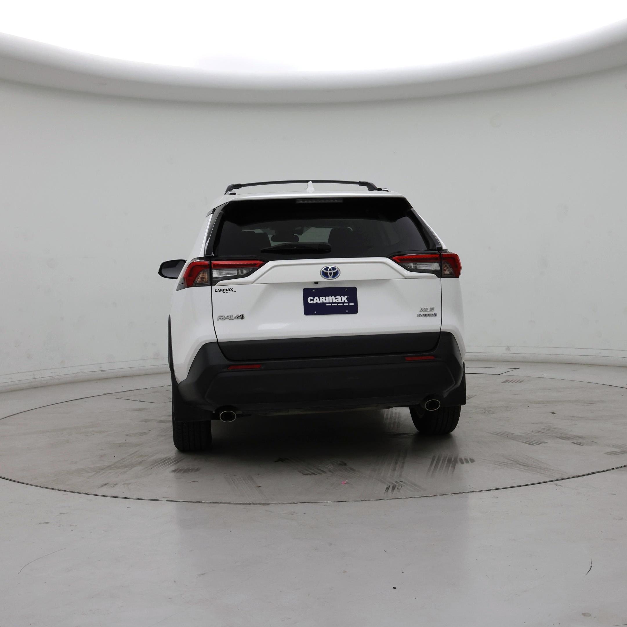 Thumbnail: 2019 Toyota RAV4 - 6