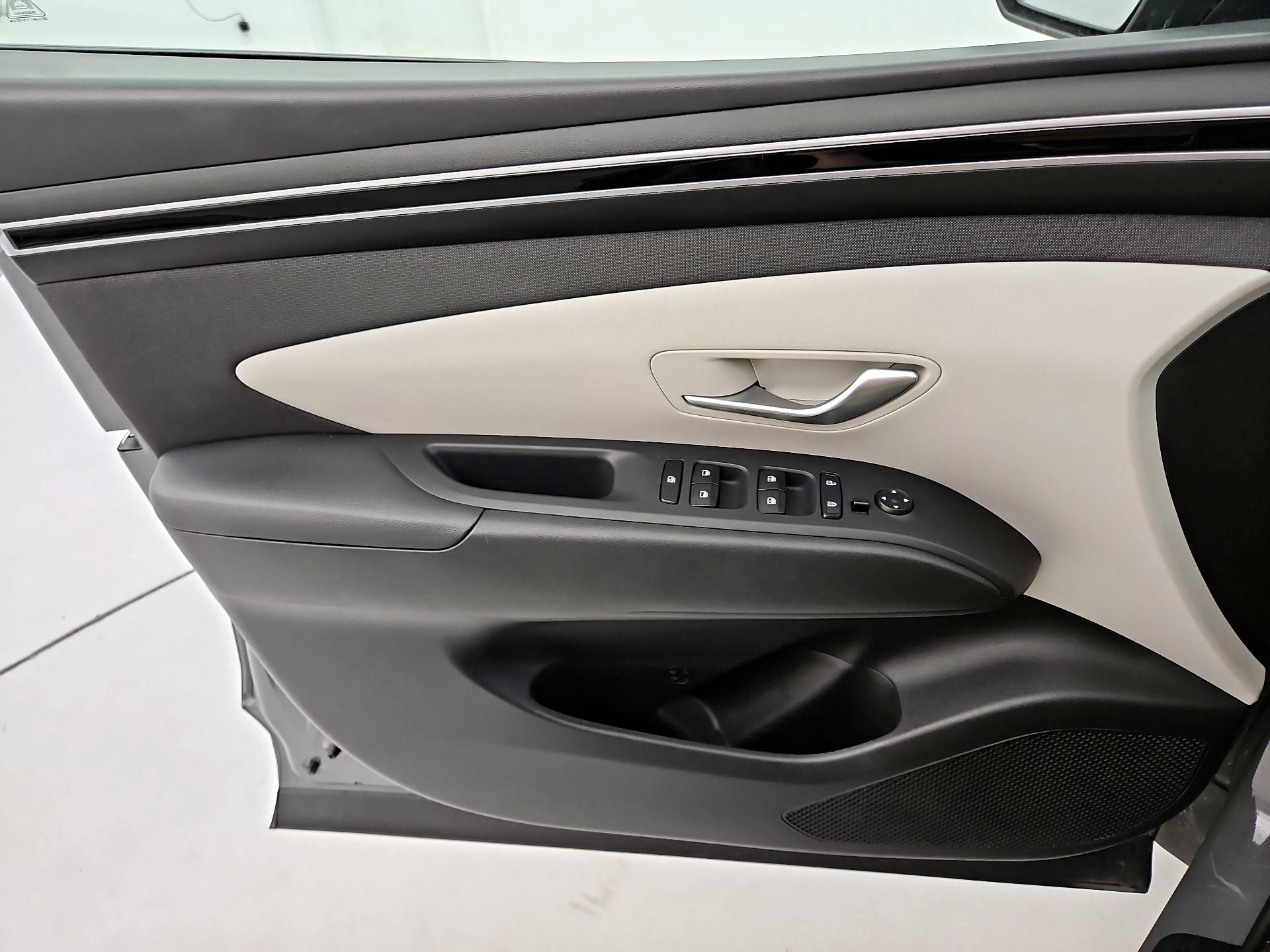Thumbnail: 2024 Hyundai Tucson - 12