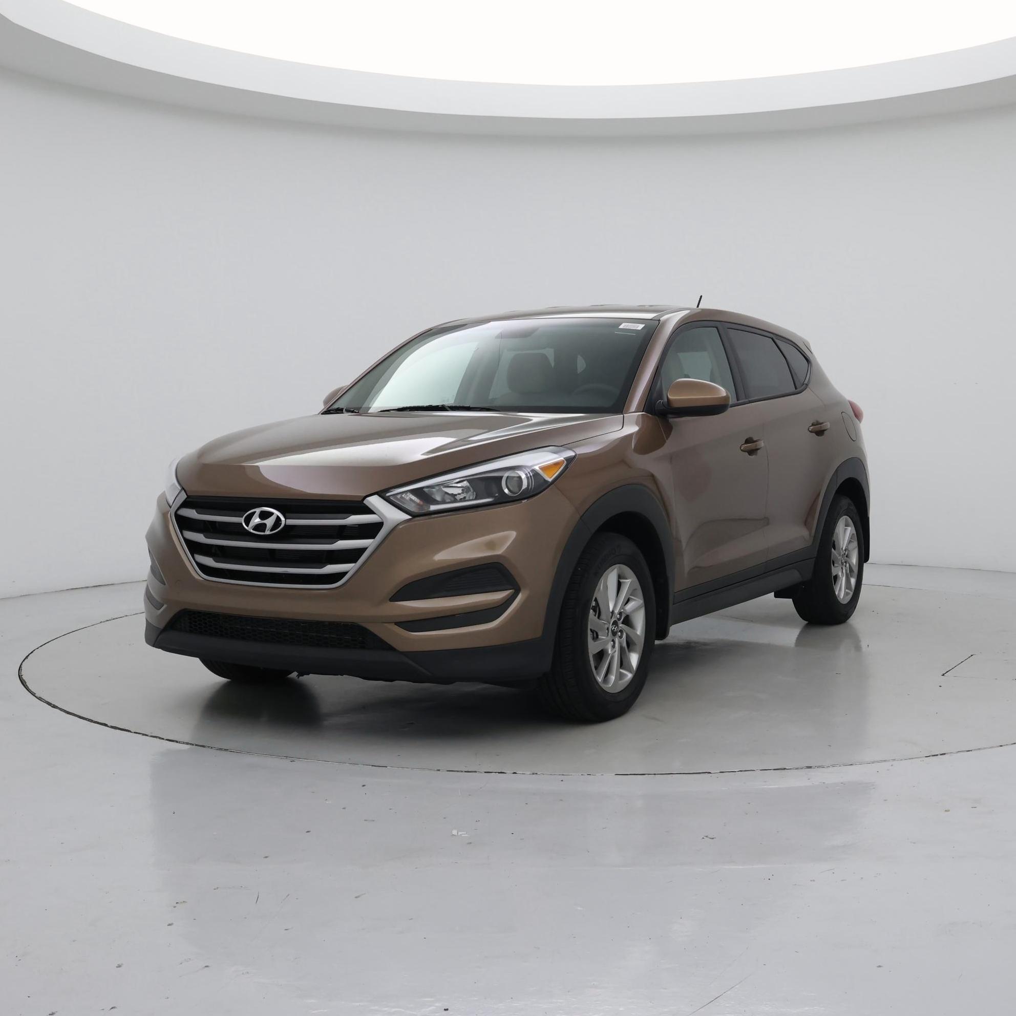 Thumbnail: 2017 Hyundai Tucson - 4