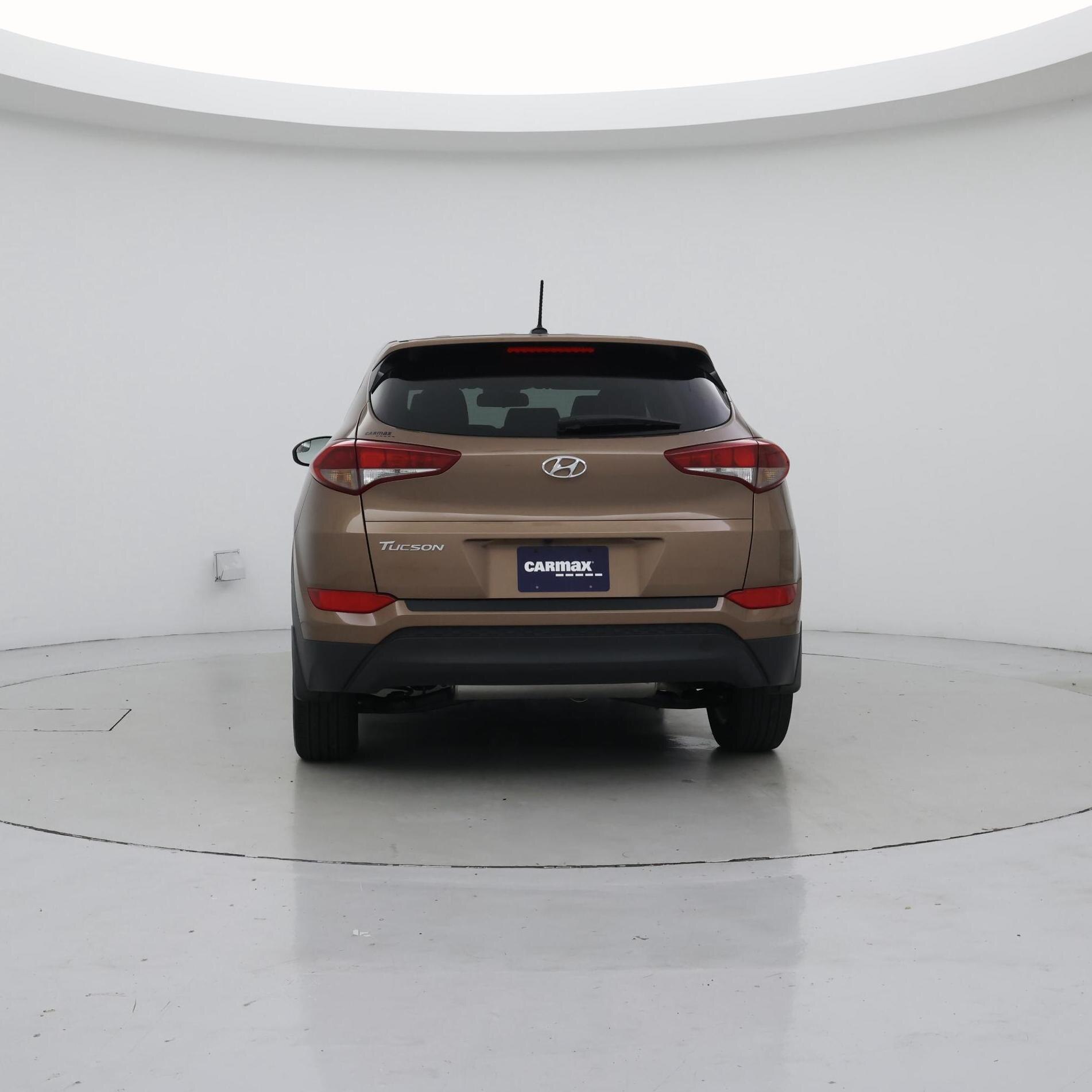 Thumbnail: 2017 Hyundai Tucson - 6