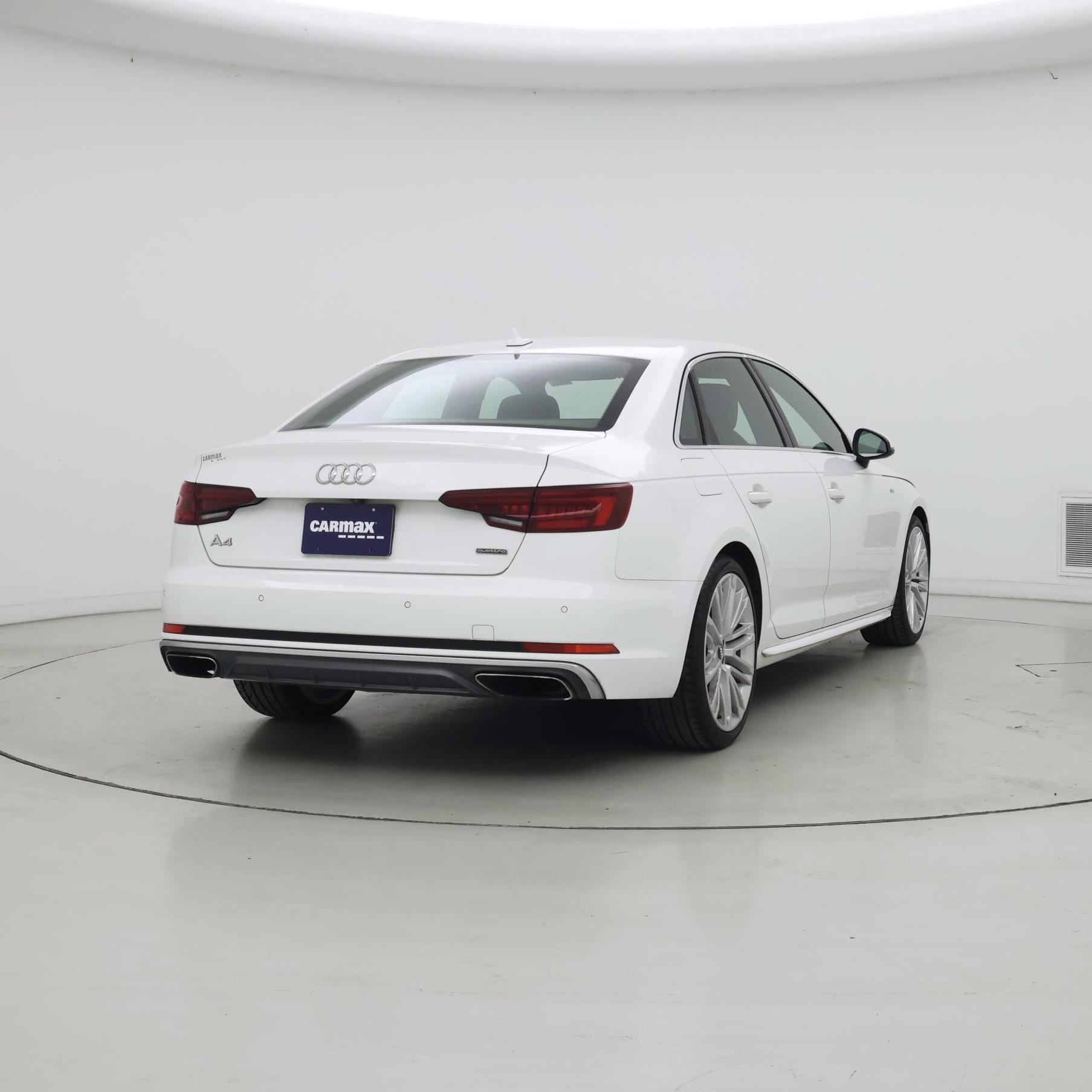 Thumbnail: 2019 Audi A4 - 8