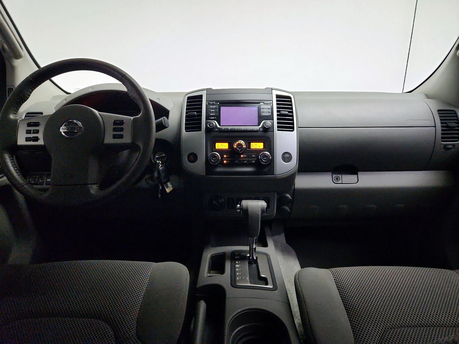 Thumbnail: 2016 Nissan Frontier - 9