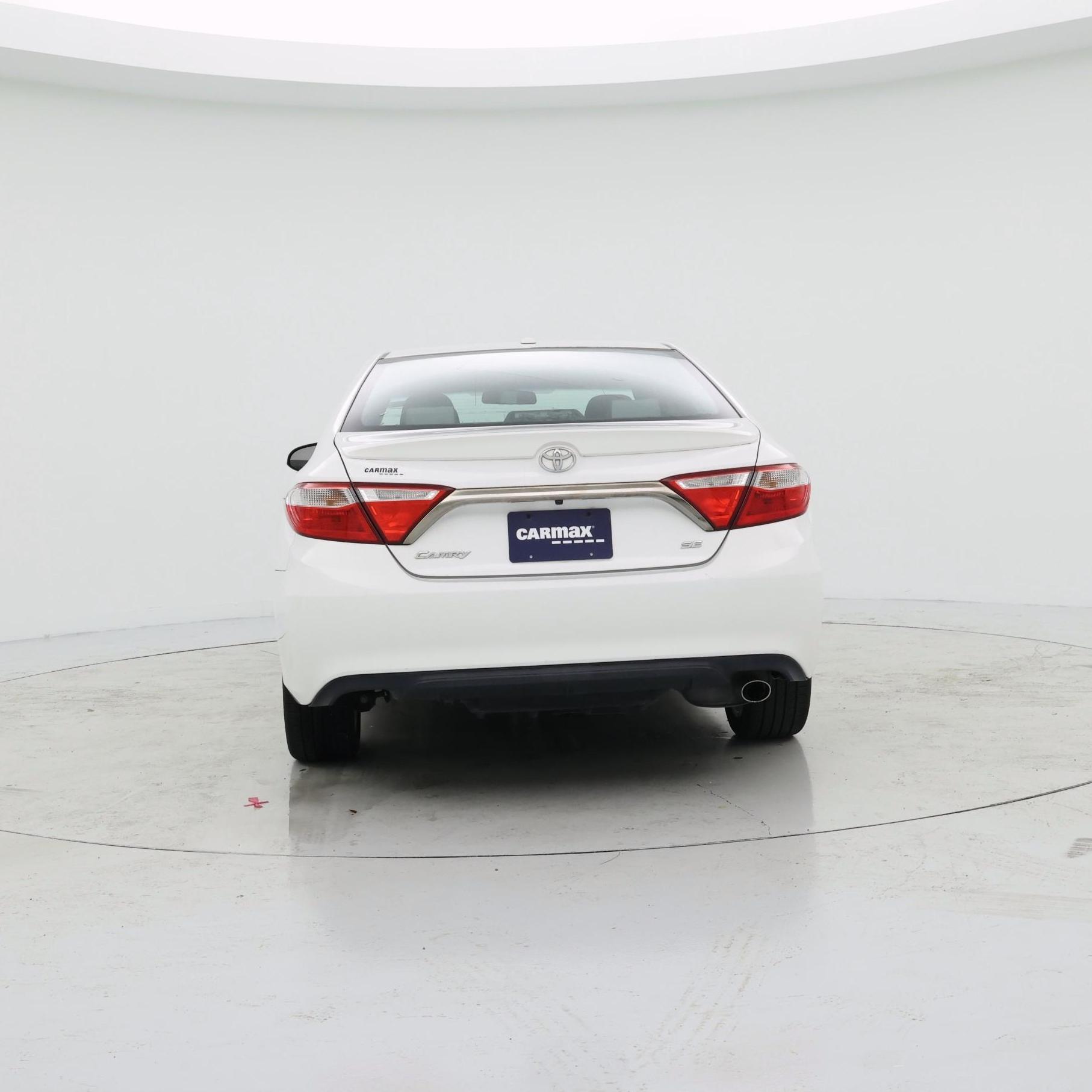 Thumbnail: 2016 Toyota Camry - 6
