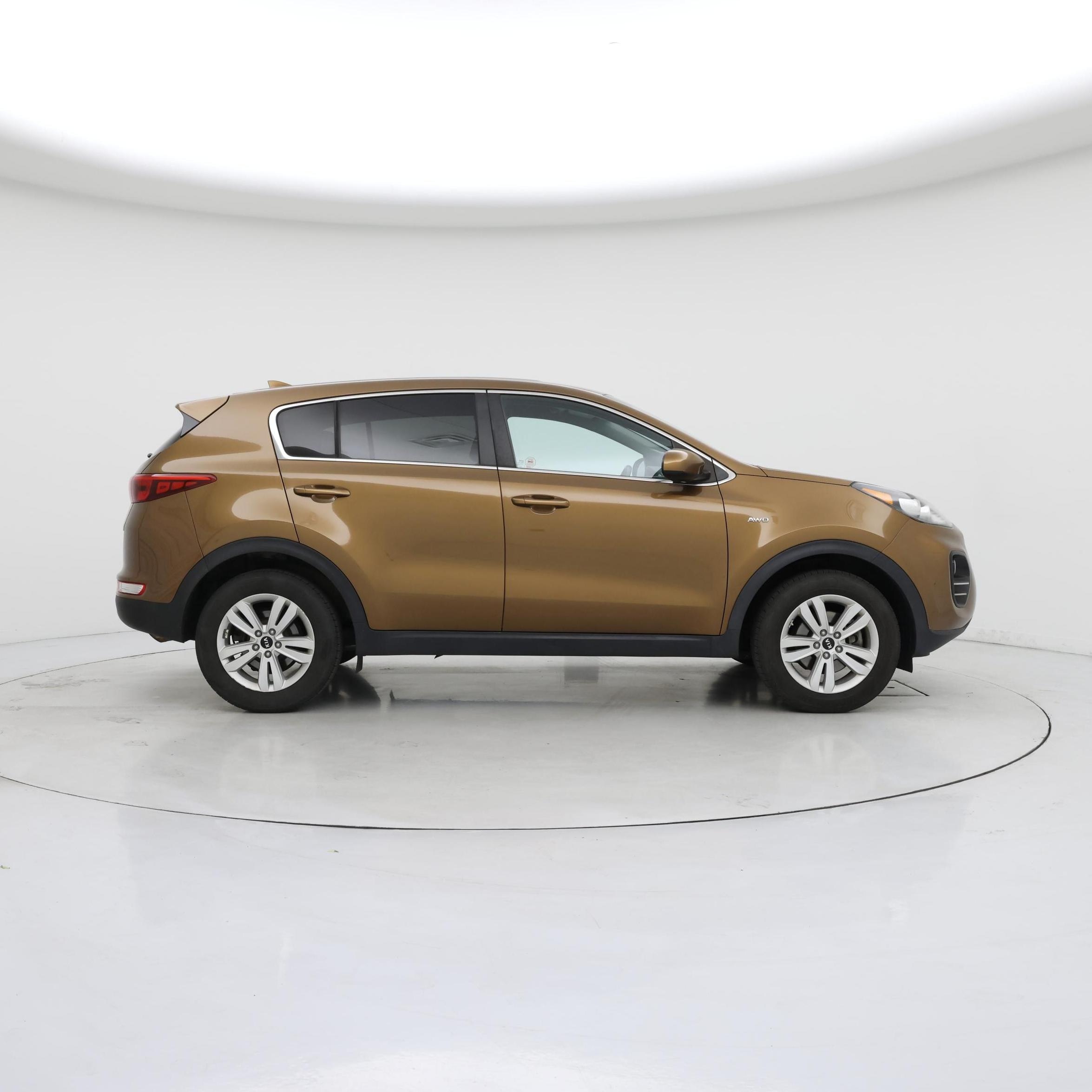 Thumbnail: 2017 Kia Sportage - 7