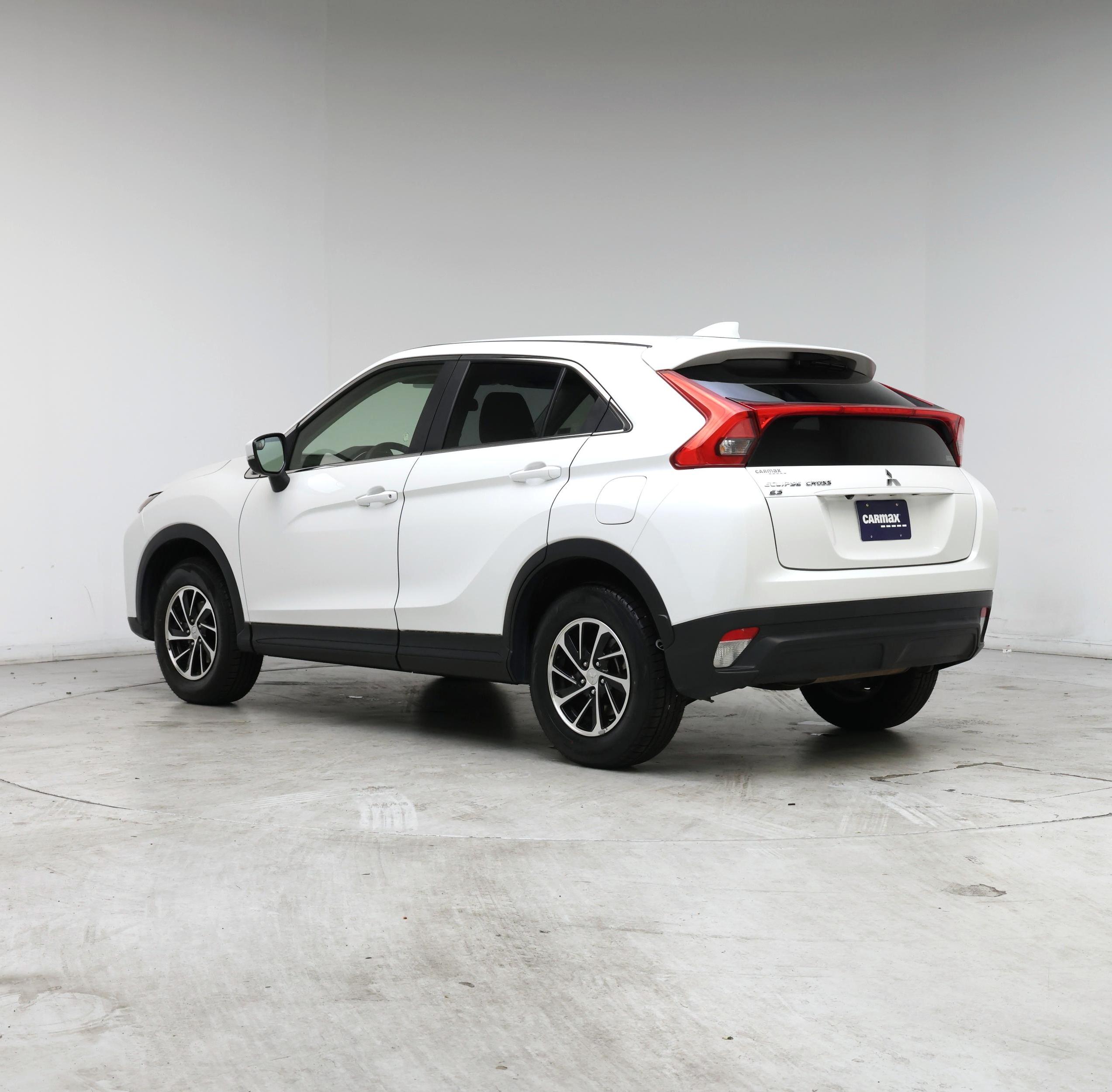 Thumbnail: 2020 Mitsubishi Eclipse Cross - 2