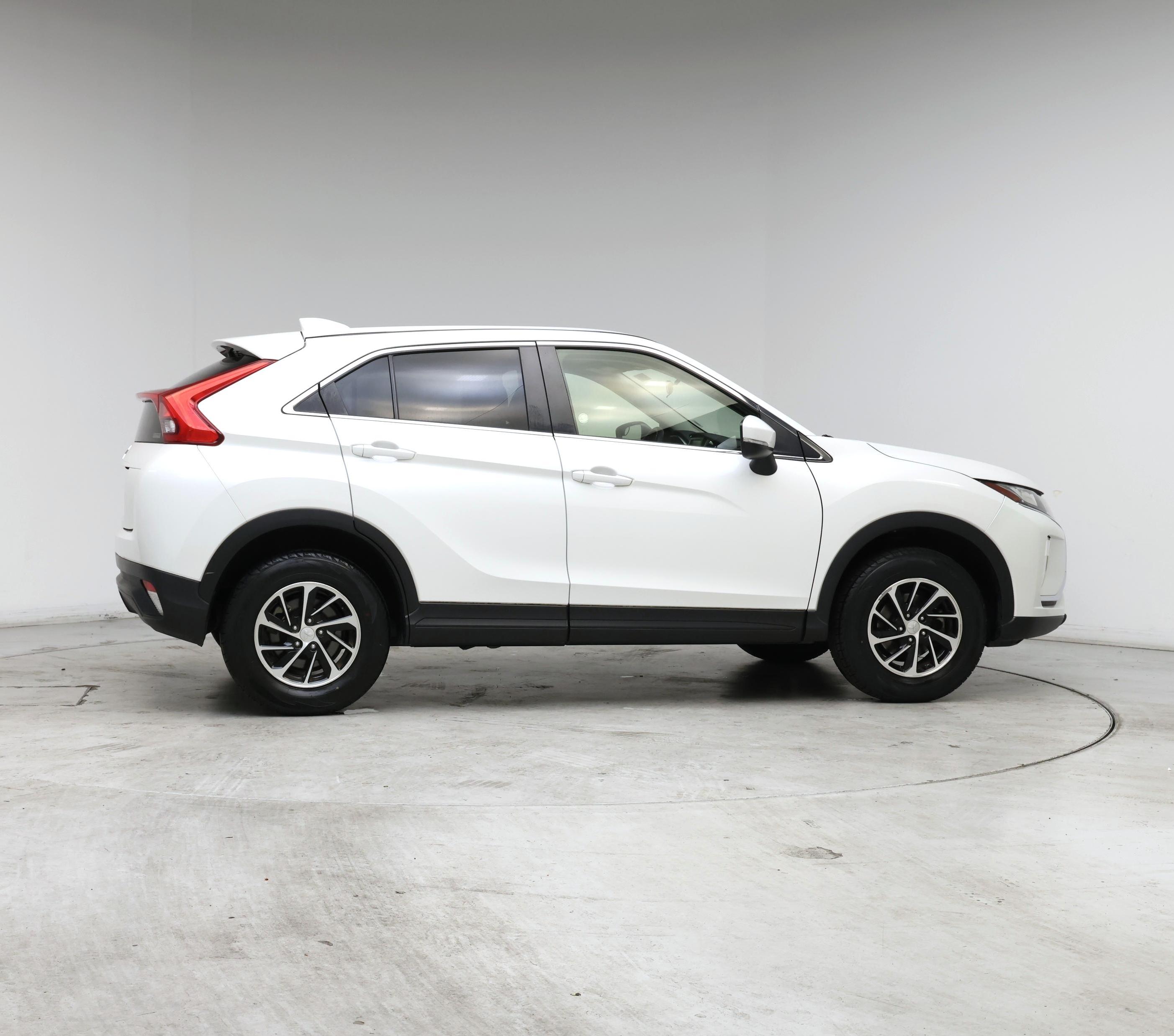Thumbnail: 2020 Mitsubishi Eclipse Cross - 7