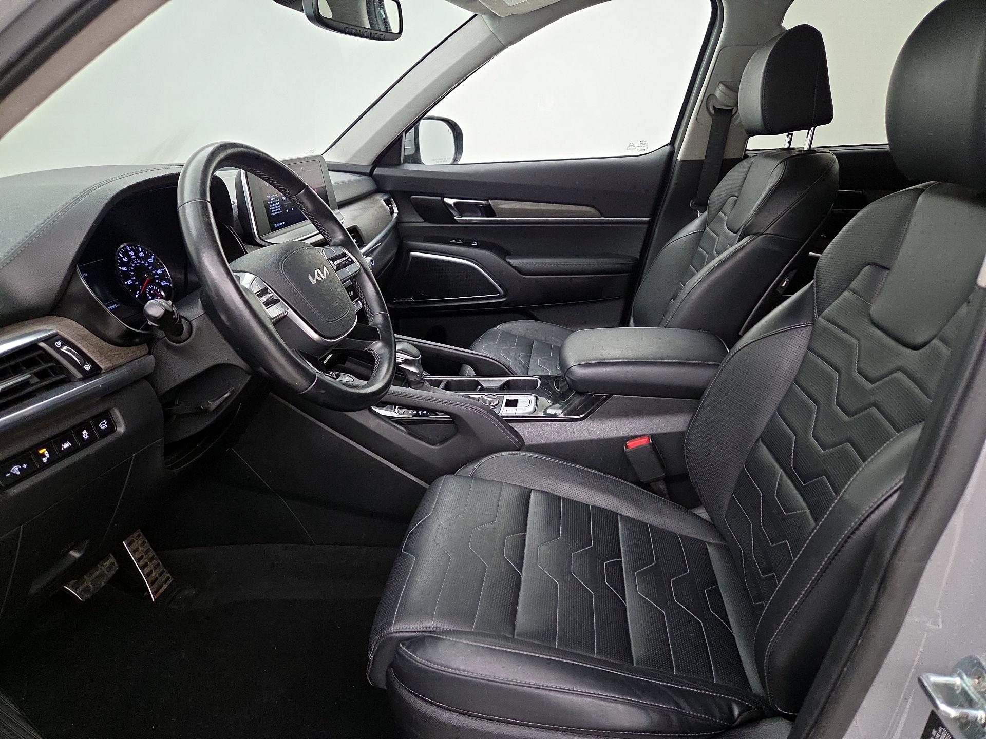 Thumbnail: 2022 Kia Telluride - 11