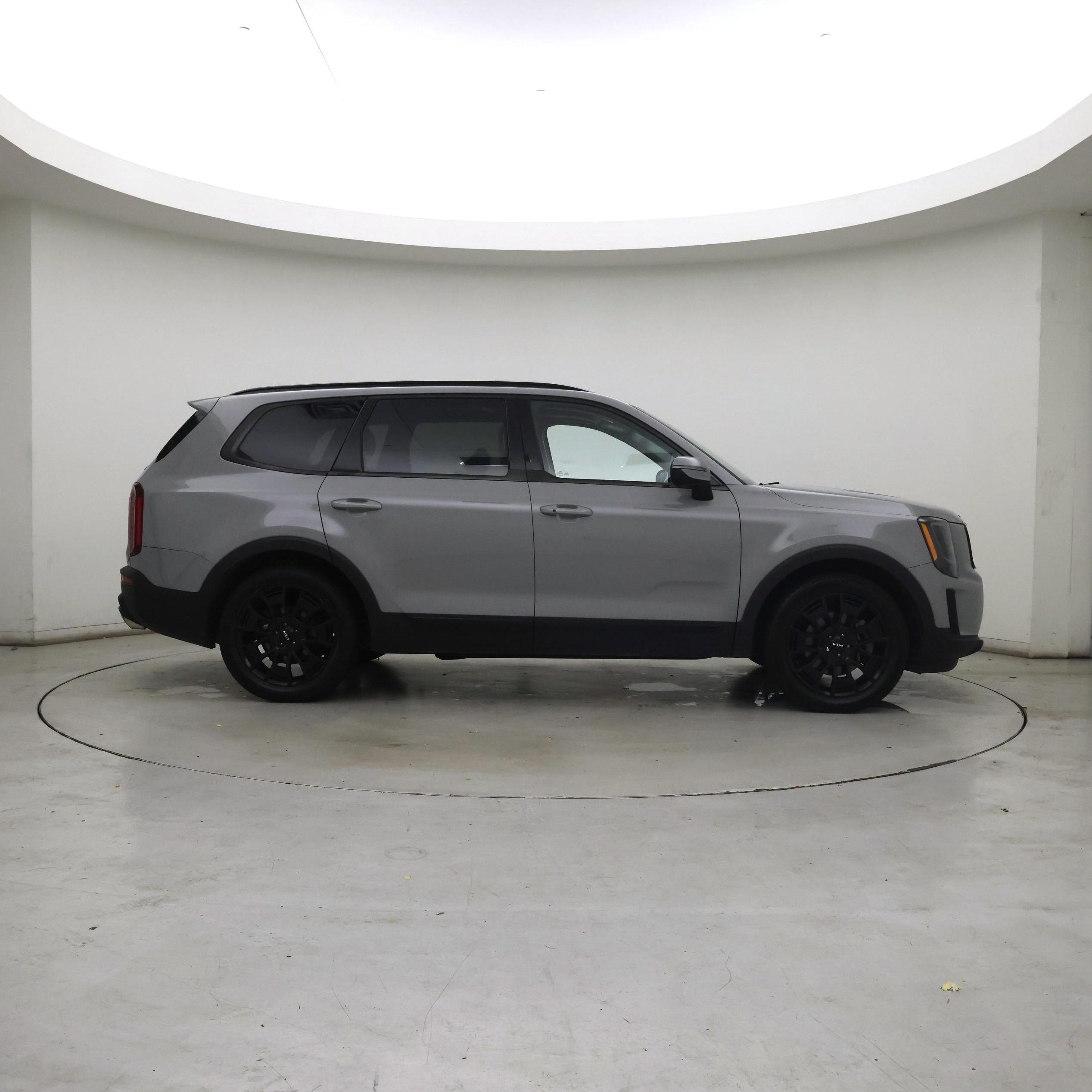 Thumbnail: 2022 Kia Telluride - 7
