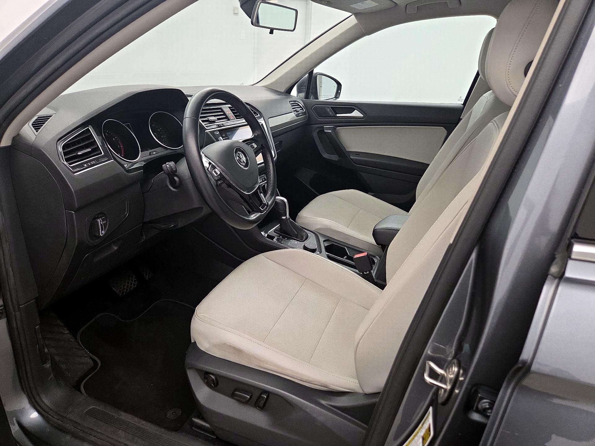 Thumbnail: 2019 Volkswagen Tiguan - 11