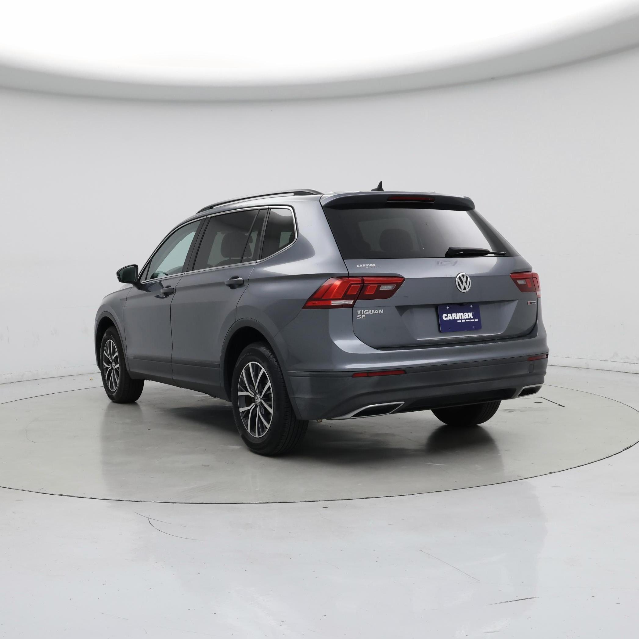 Thumbnail: 2019 Volkswagen Tiguan - 2