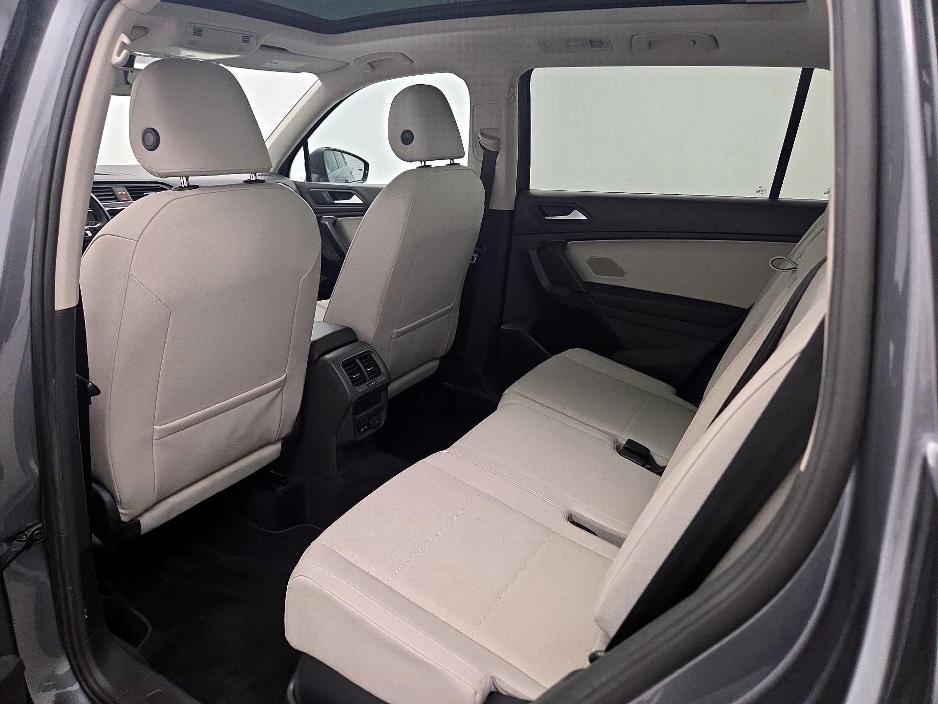 Thumbnail: 2019 Volkswagen Tiguan - 20