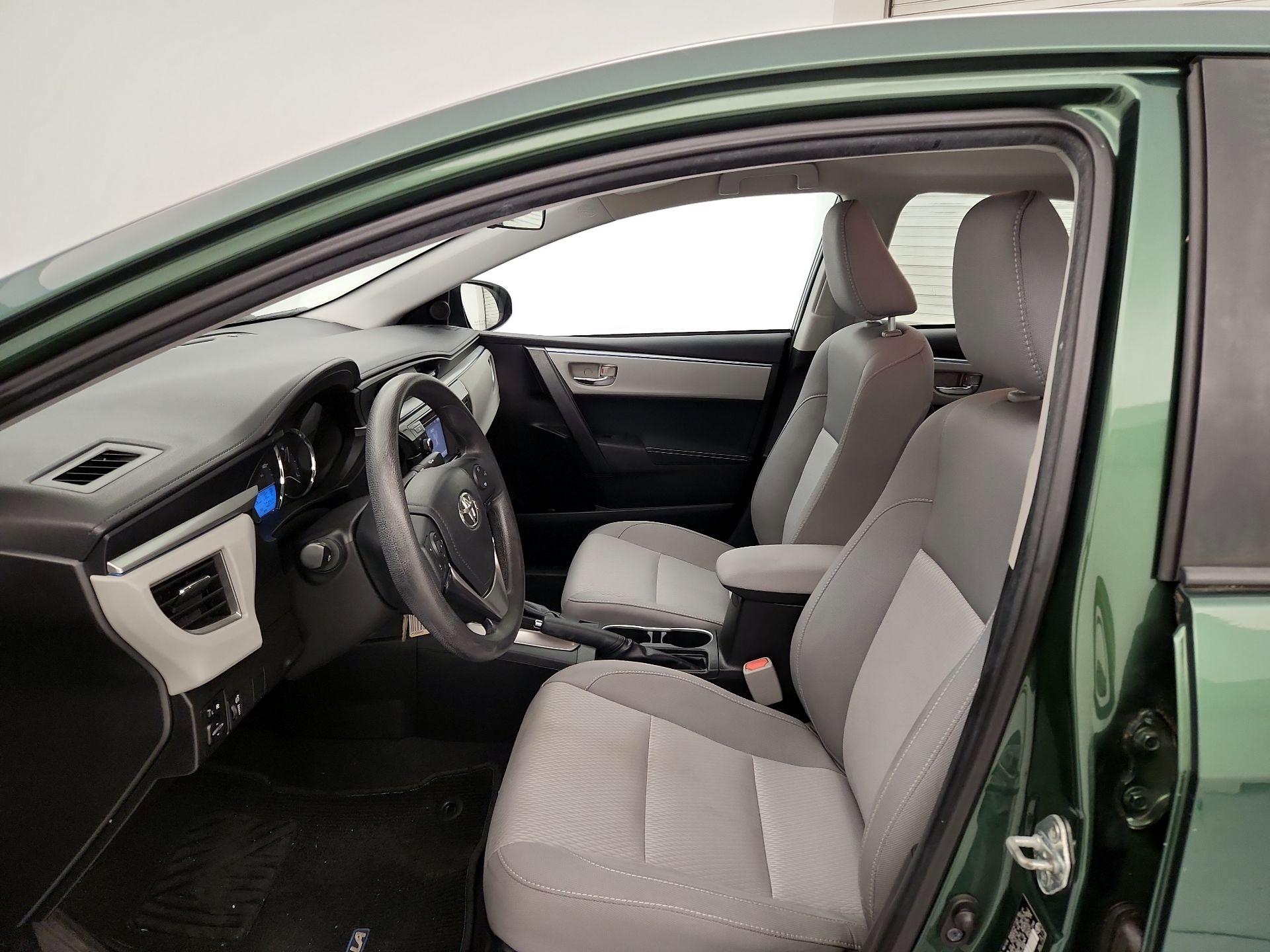 Thumbnail: 2015 Toyota Corolla - 11