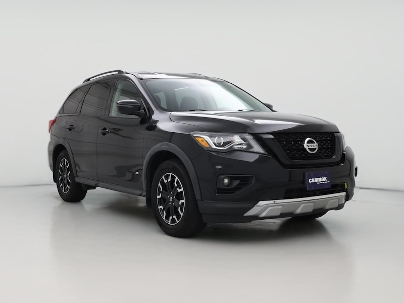 2019 Nissan Pathfinder SV
