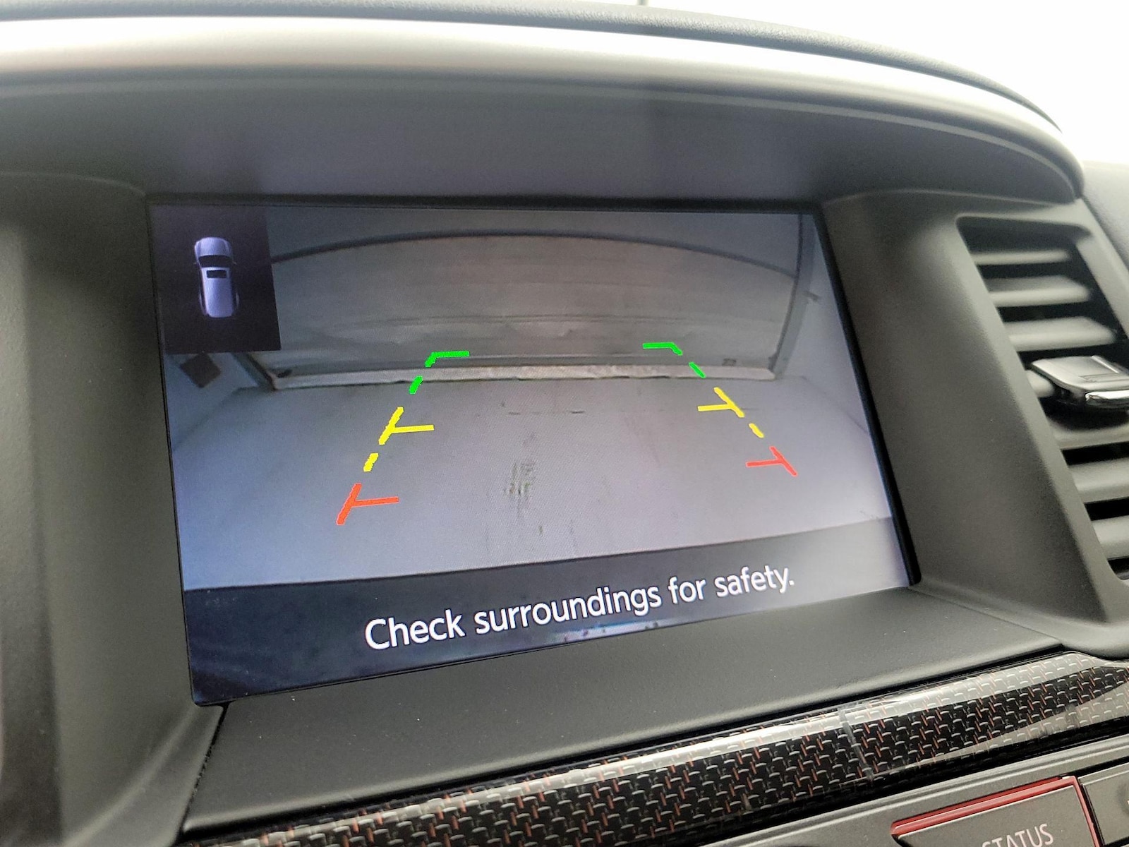 2019 Nissan Pathfinder SV - Photo 16