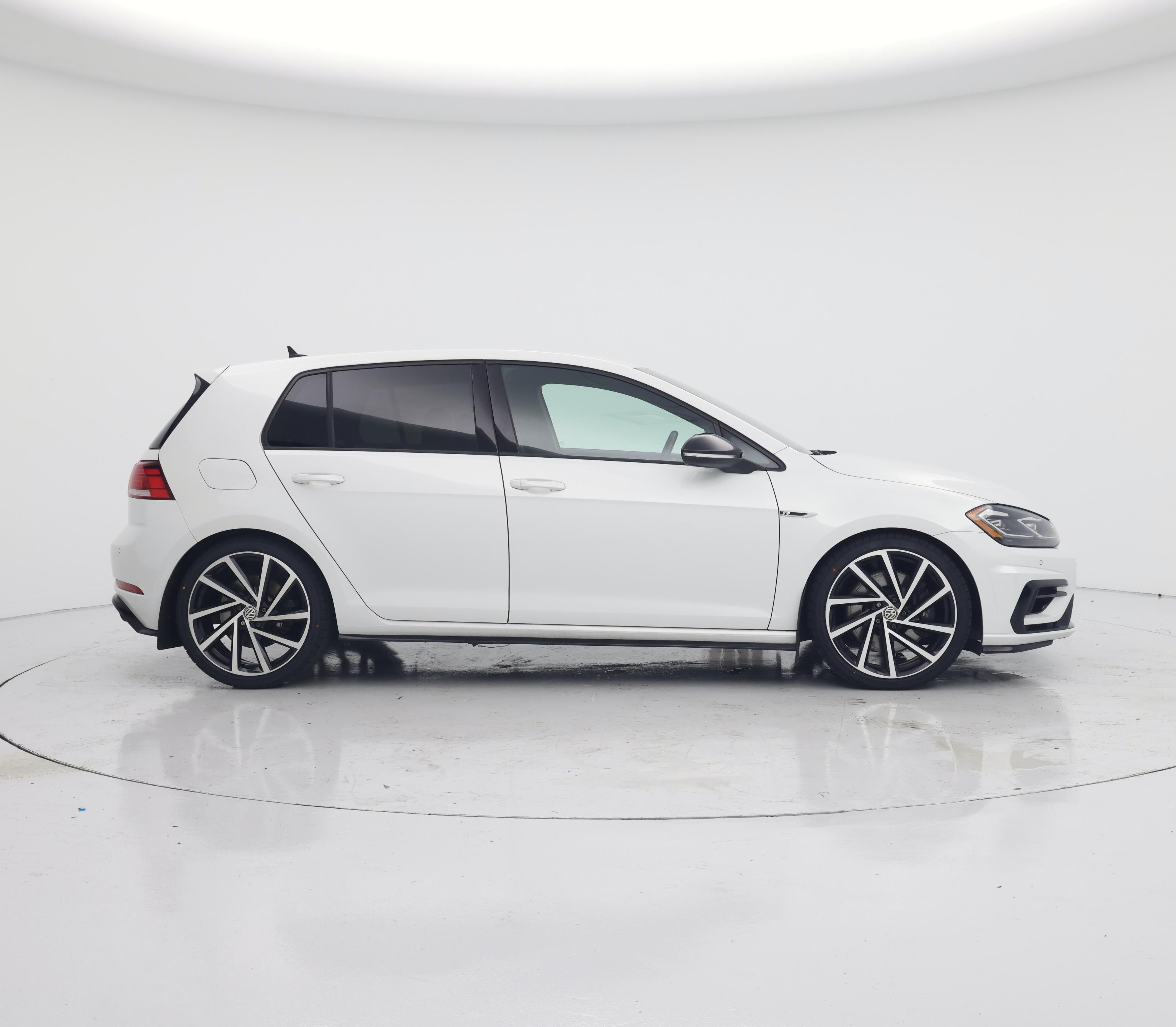 Thumbnail: 2018 Volkswagen Golf - 7
