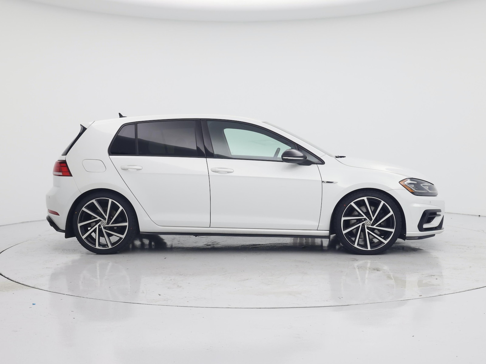 2018 Volkswagen Golf R R - Photo 8