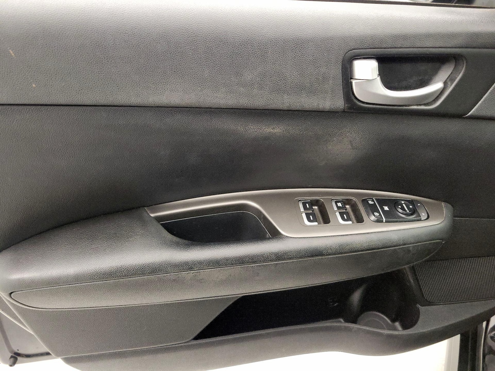 2019 Kia Optima LX - Photo 13