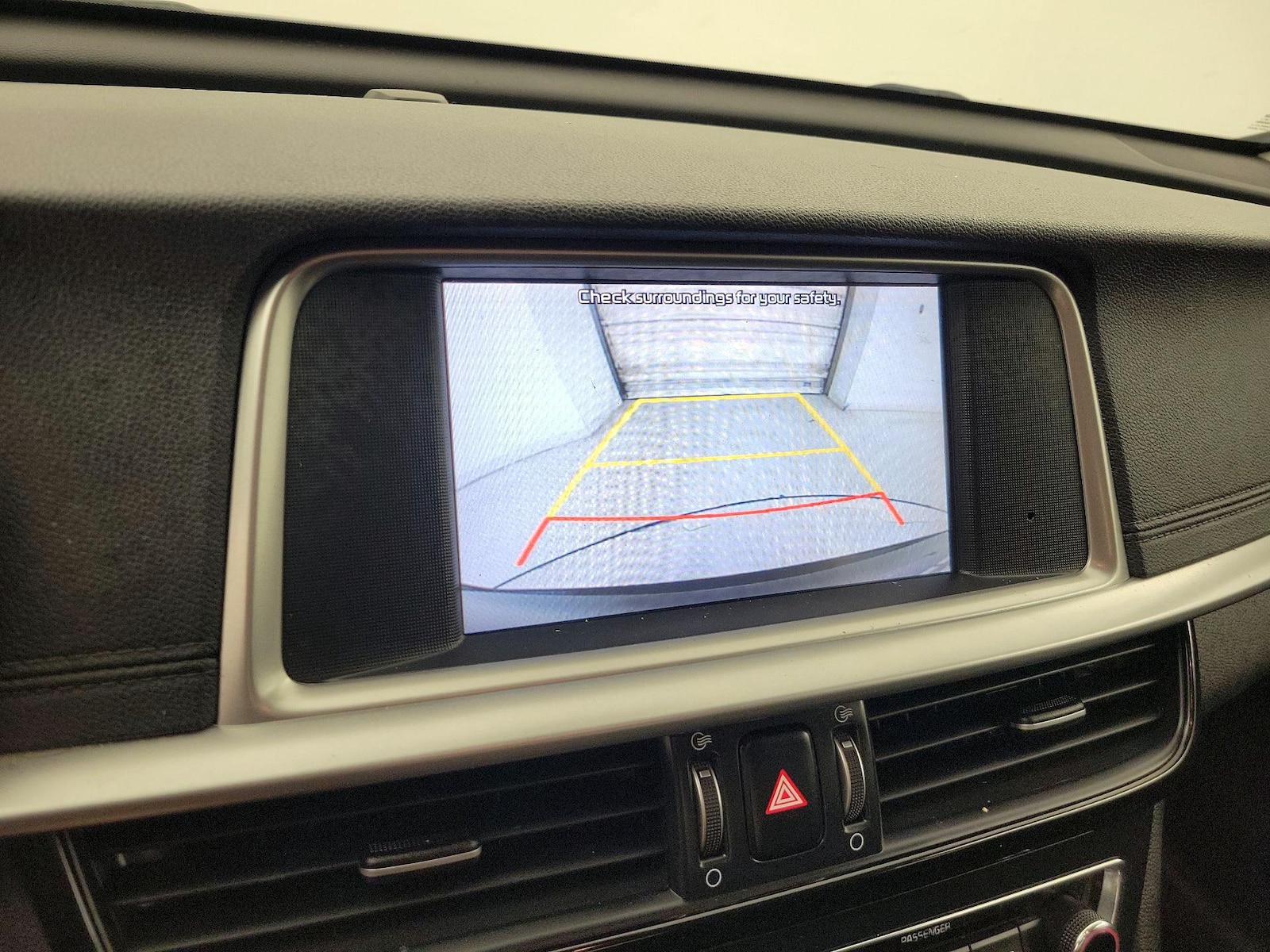 2019 Kia Optima LX - Photo 15