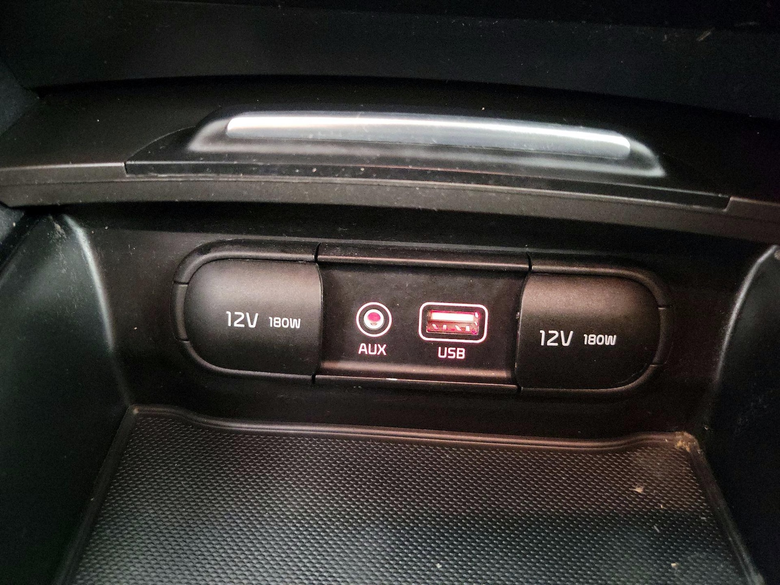 2019 Kia Optima LX - Photo 19