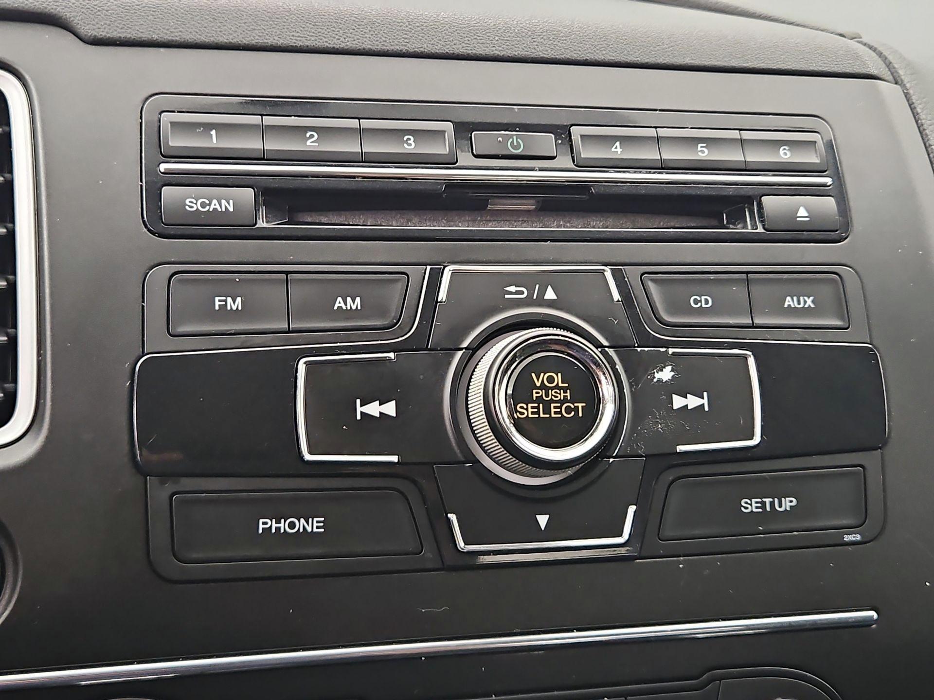 Thumbnail: 2015 Honda Civic - 15
