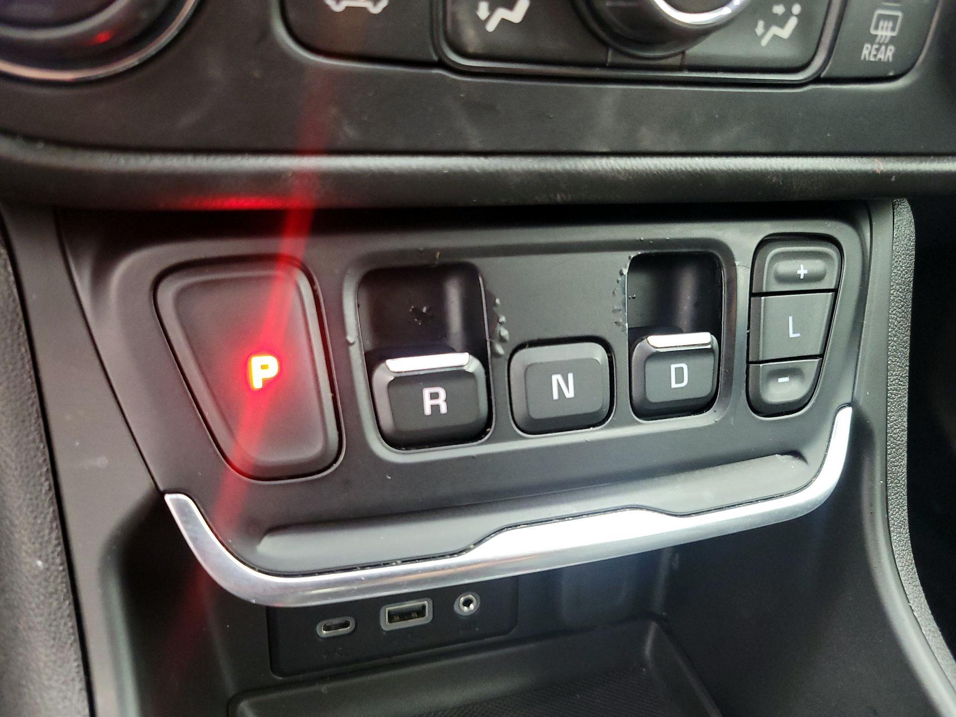 Thumbnail: 2021 GMC Terrain - 17
