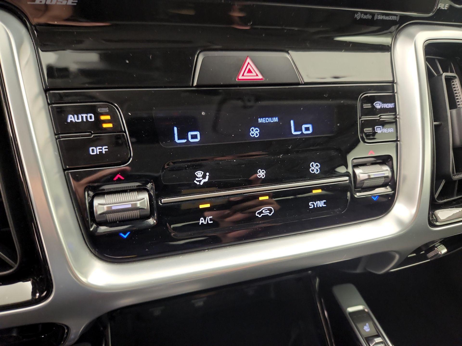 Thumbnail: 2021 Kia Sorento - 17