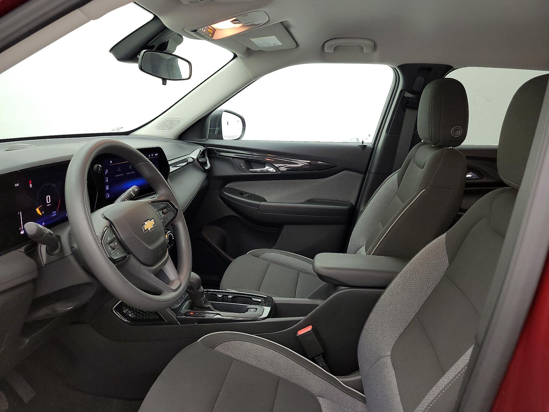 Thumbnail: 2025 Chevrolet TrailBlazer - 11