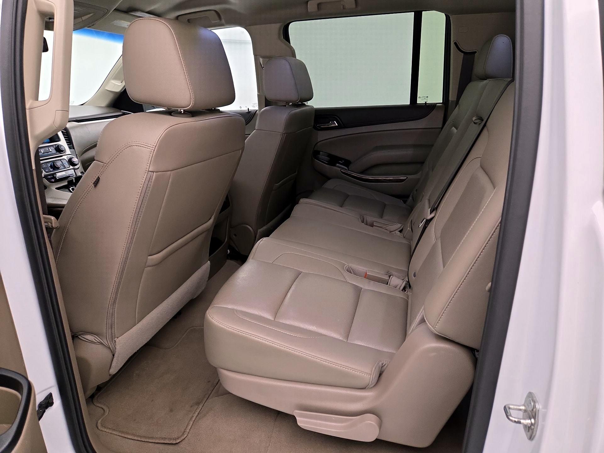 Thumbnail: 2020 GMC Yukon XL - 19