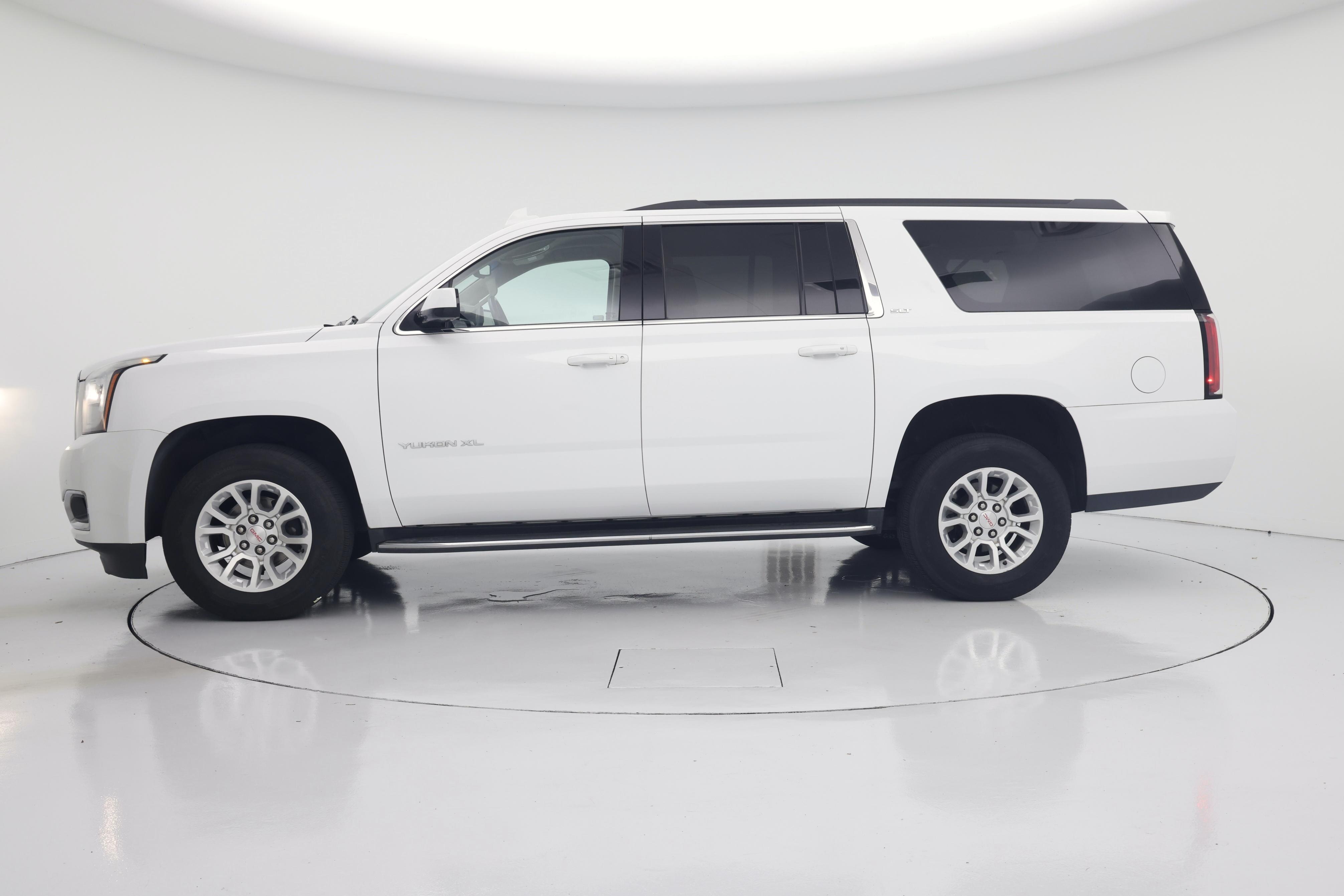 Thumbnail: 2020 GMC Yukon XL - 3