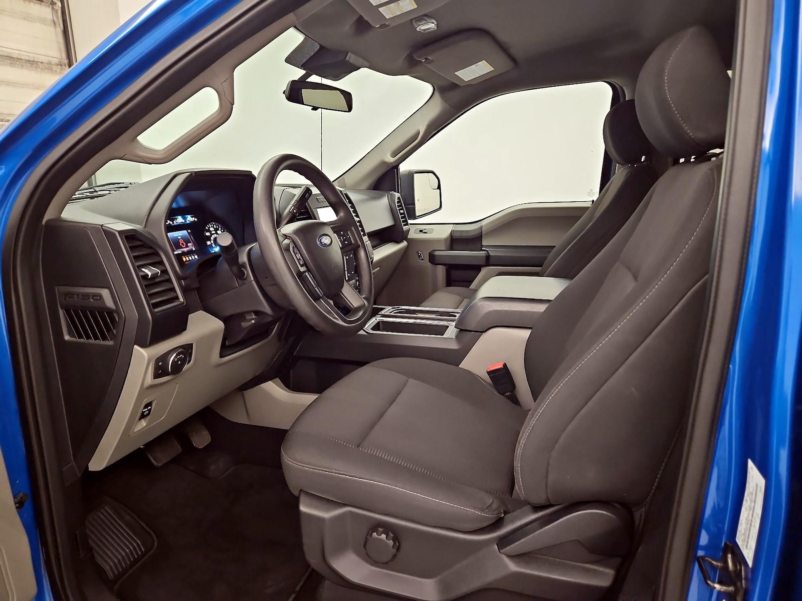 2019 Ford F-150 XLT - Photo 12