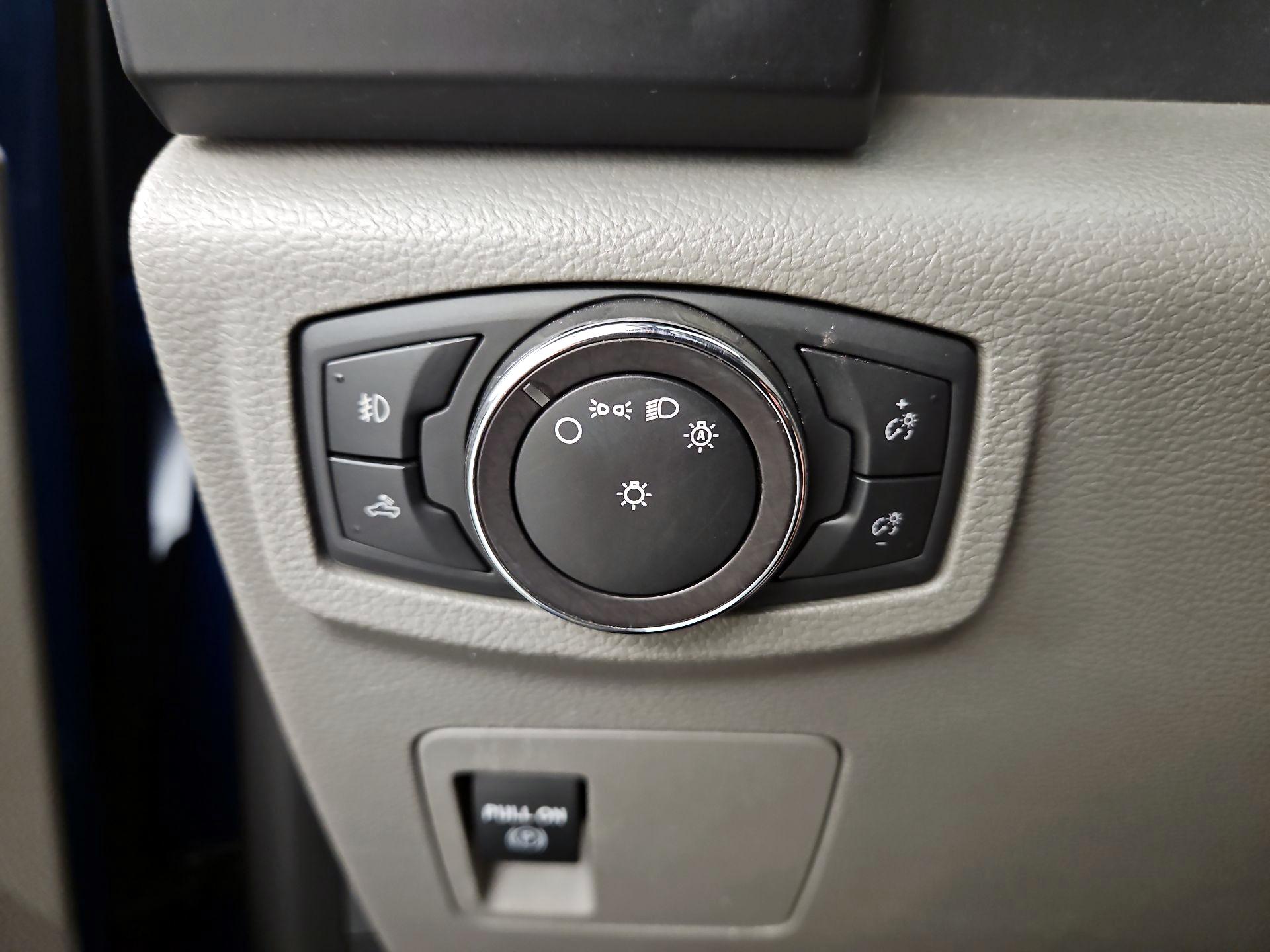 Thumbnail: 2019 Ford F-150 - 13